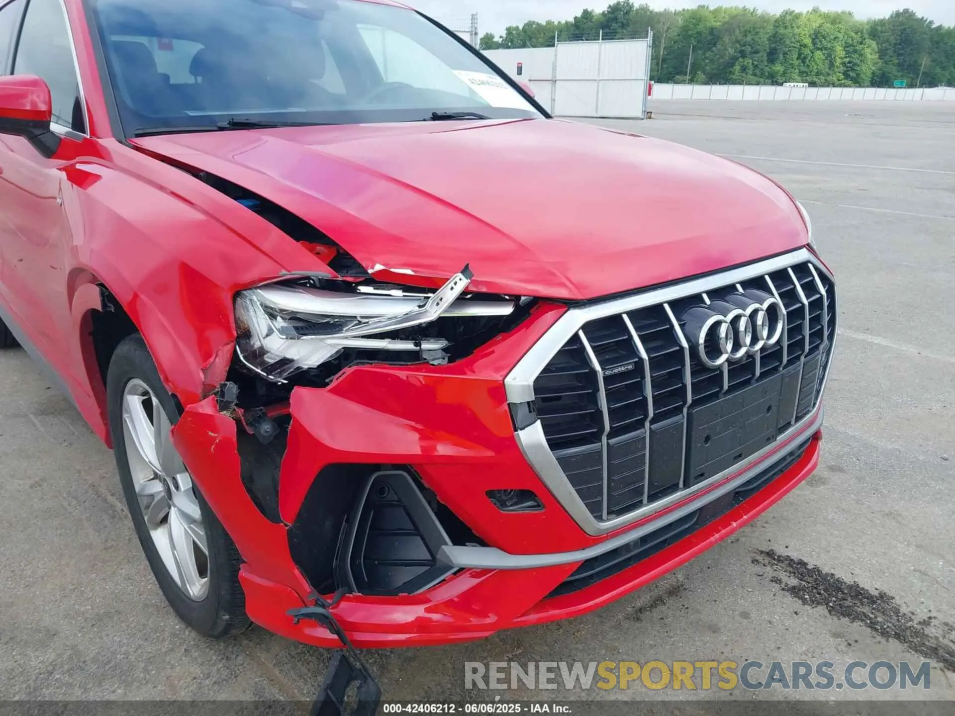 6 Photograph of a damaged car WA1EECF33N1048355 AUDI Q3 2022