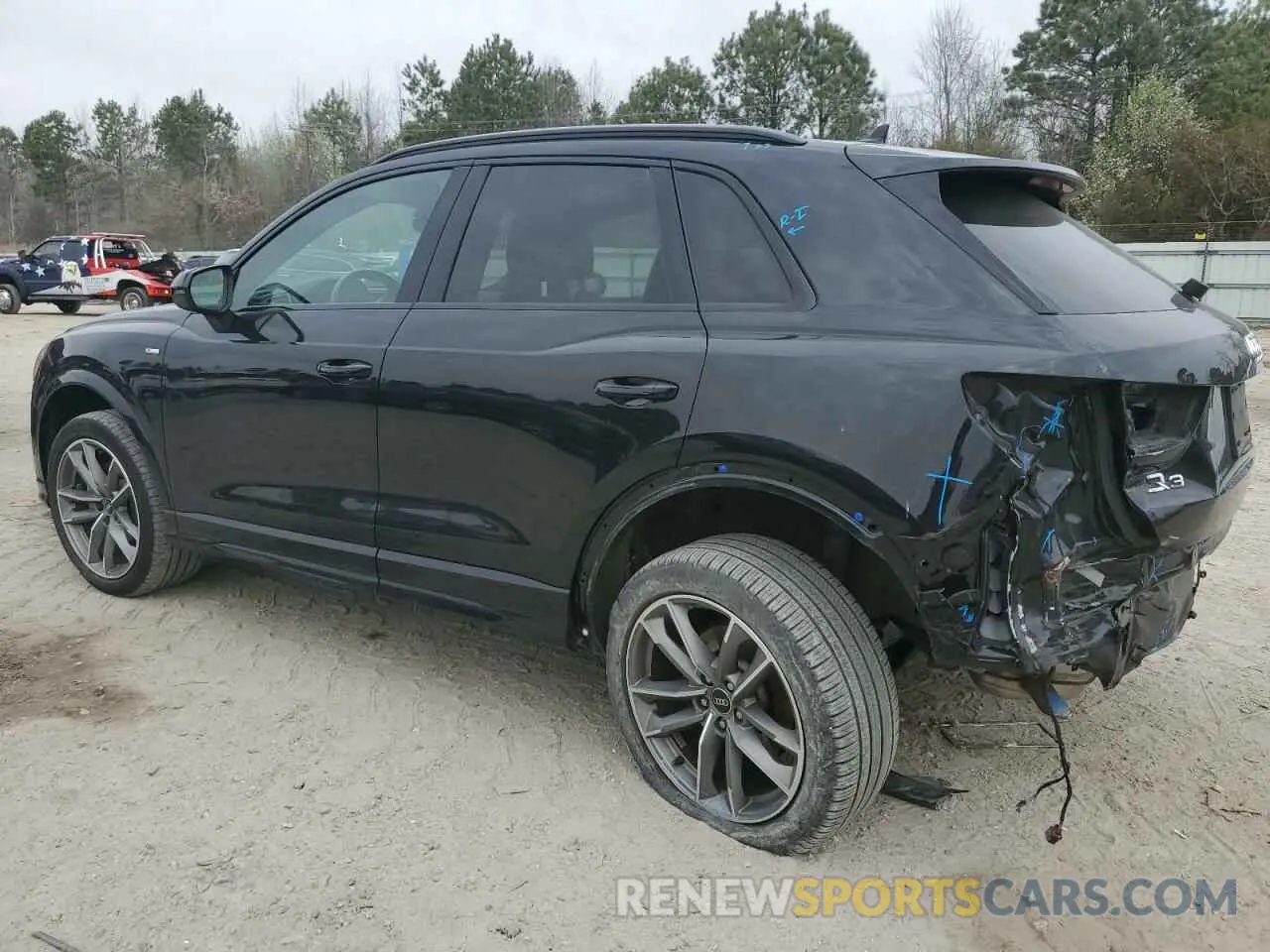 2 Photograph of a damaged car WA1EECF33N1054639 AUDI Q3 2022