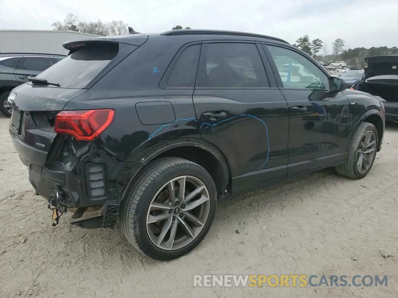 3 Photograph of a damaged car WA1EECF33N1054639 AUDI Q3 2022