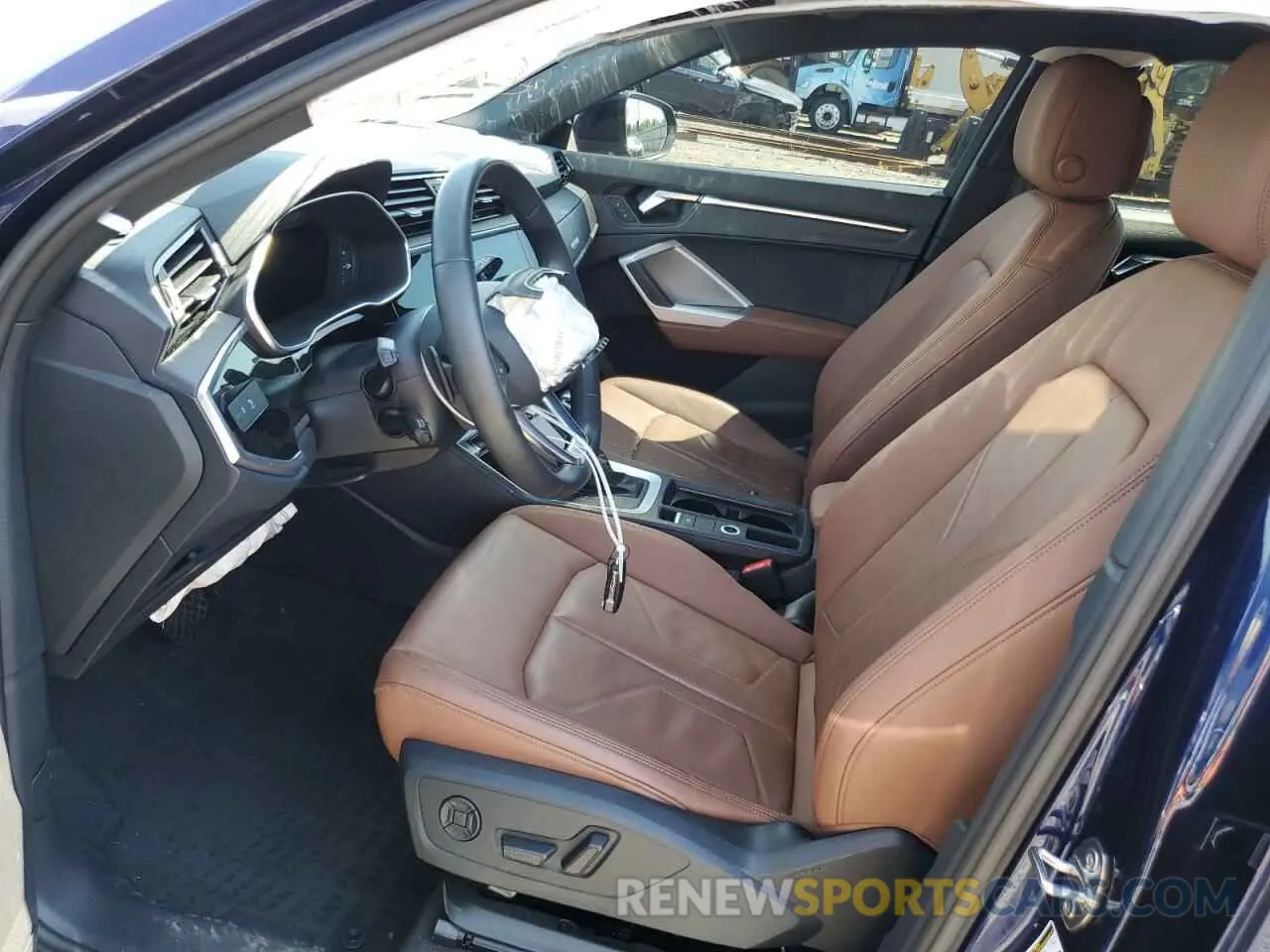 7 Photograph of a damaged car WA1EECF33N1090184 AUDI Q3 2022