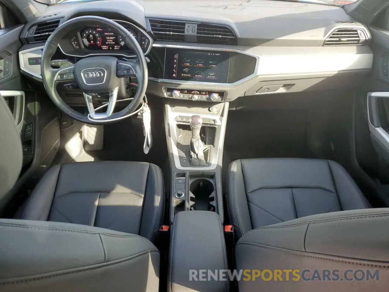 8 Photograph of a damaged car WA1EECF33N1150528 AUDI Q3 2022