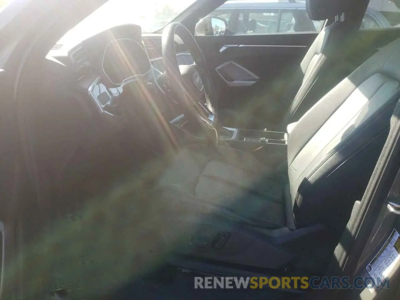 7 Photograph of a damaged car WA1EECF34N1003957 AUDI Q3 2022