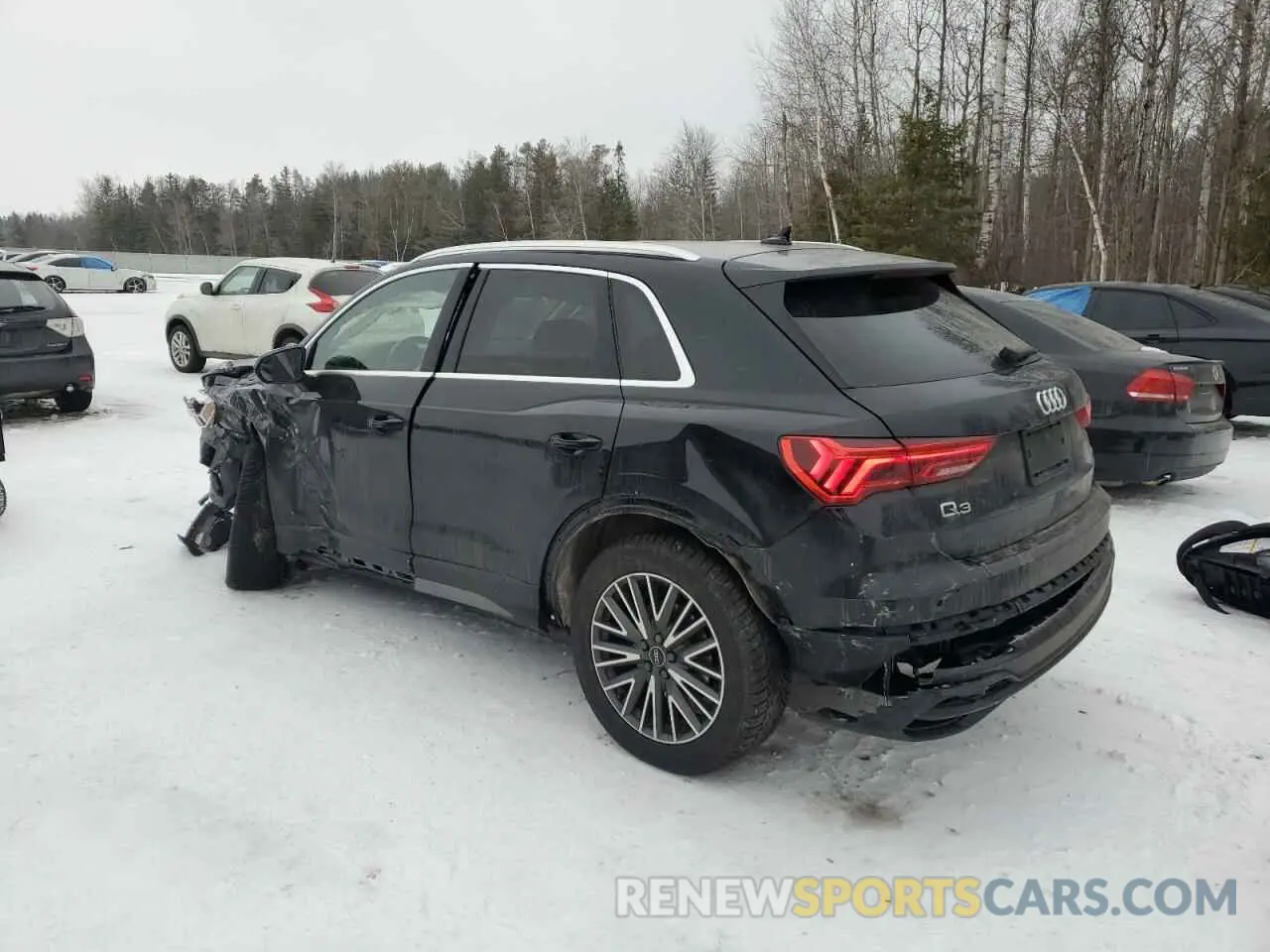 2 Photograph of a damaged car WA1EECF34N1018555 AUDI Q3 2022