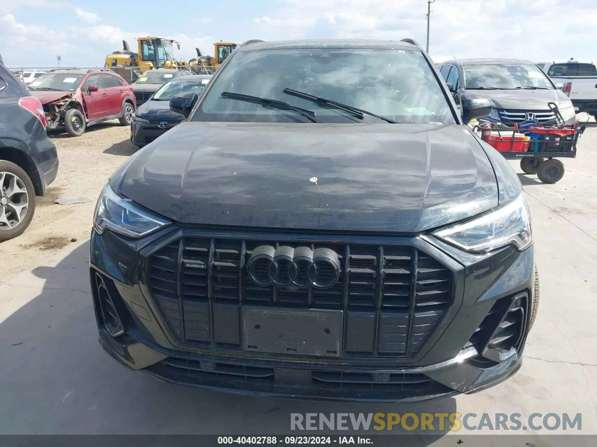 12 Photograph of a damaged car WA1EECF34N1051622 AUDI Q3 2022
