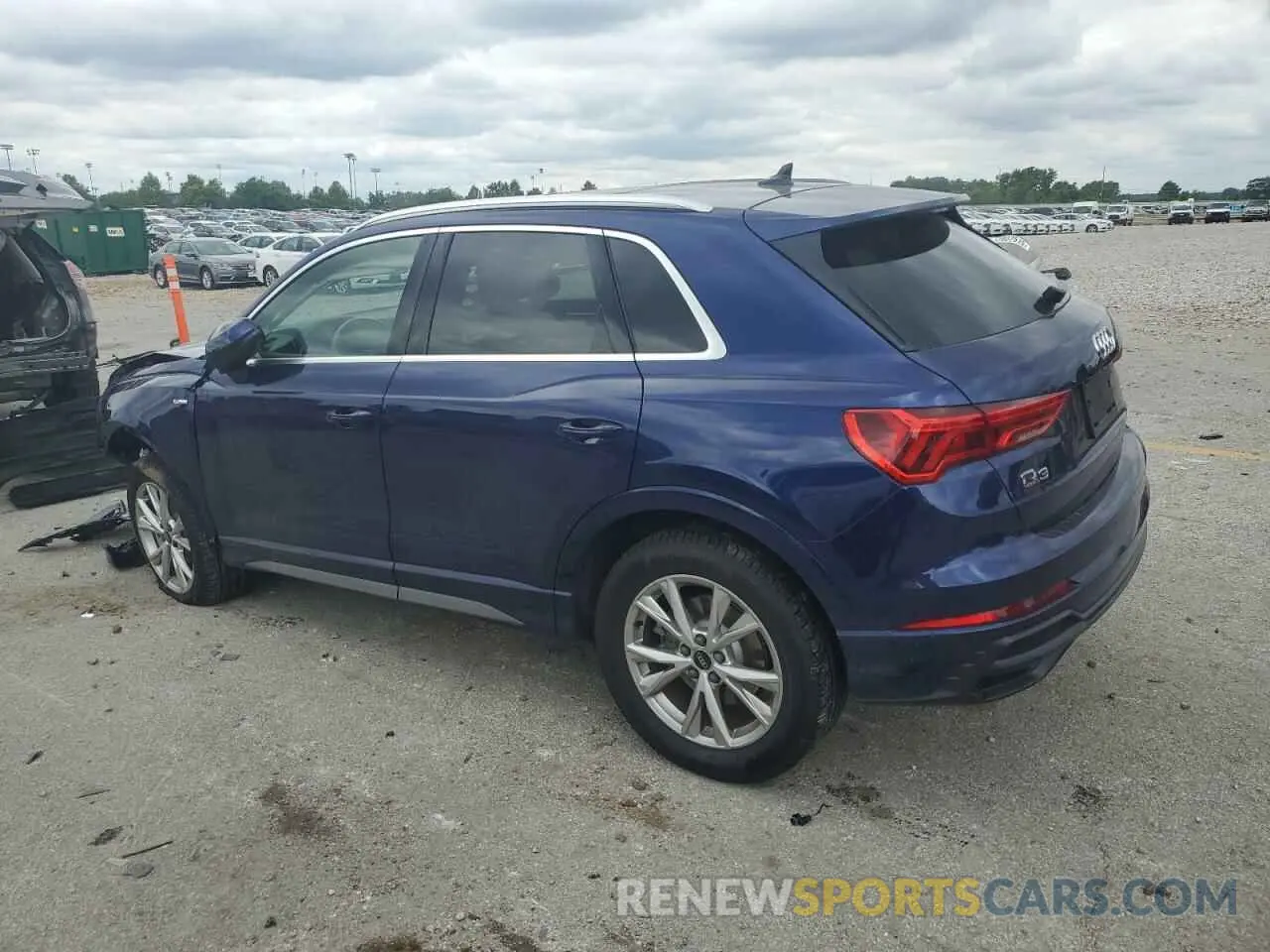 2 Photograph of a damaged car WA1EECF34N1147556 AUDI Q3 2022