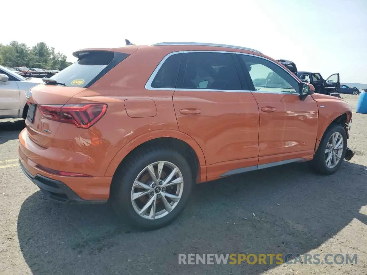 3 Photograph of a damaged car WA1EECF34N1149114 AUDI Q3 2022