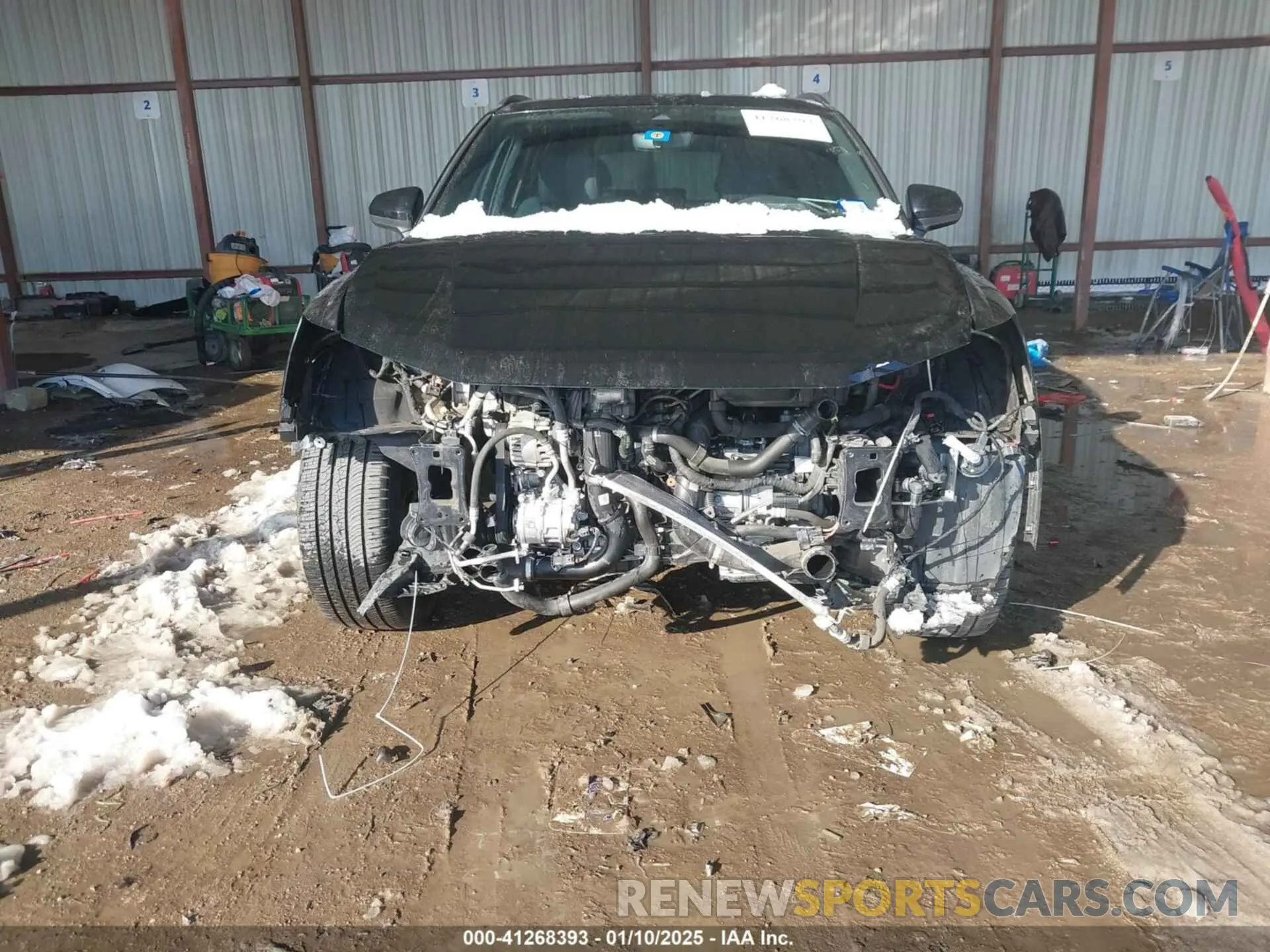 13 Photograph of a damaged car WA1EECF35N1006124 AUDI Q3 2022