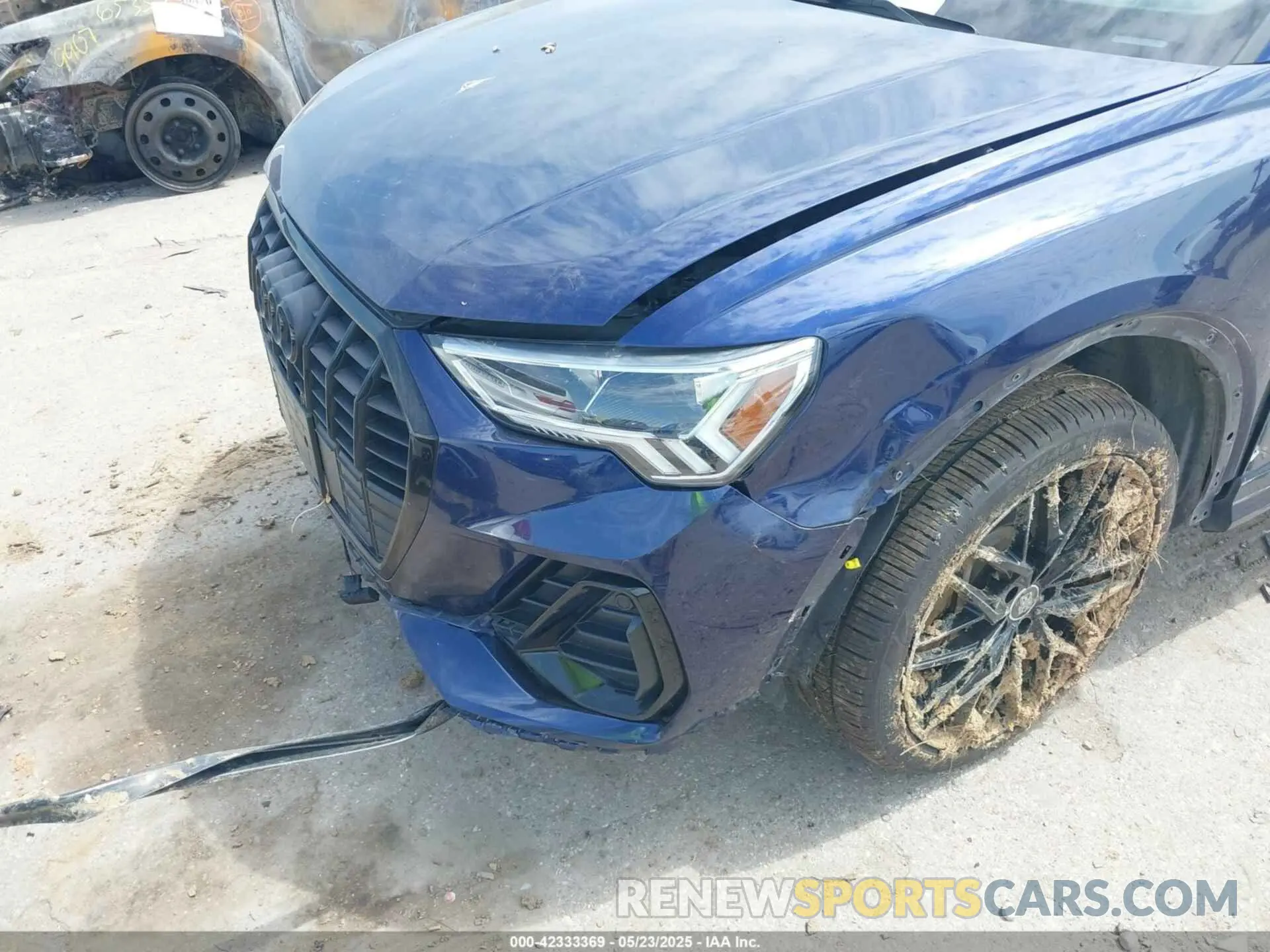 6 Photograph of a damaged car WA1EECF35N1057137 AUDI Q3 2022