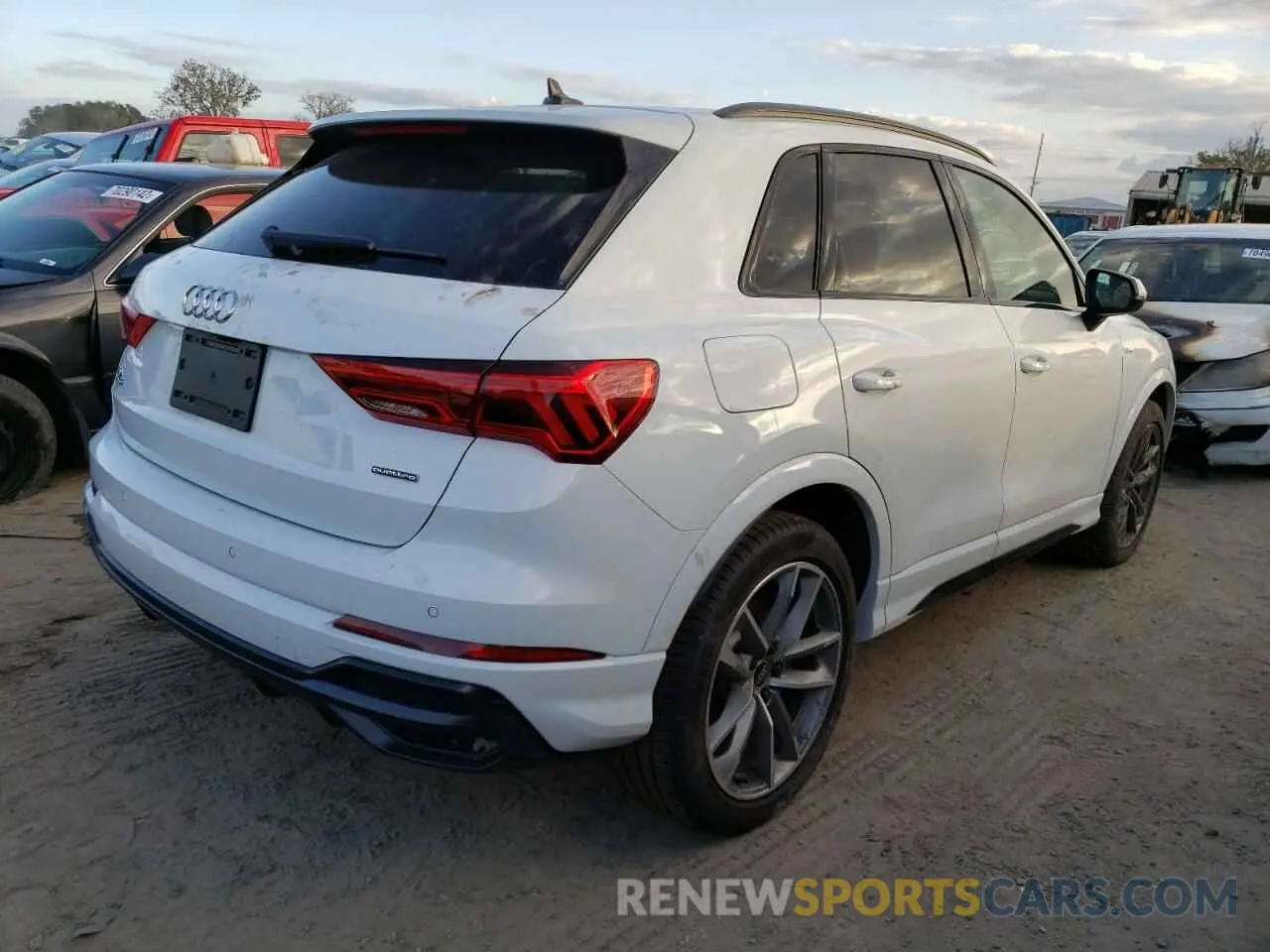 3 Photograph of a damaged car WA1EECF35N1076786 AUDI Q3 2022