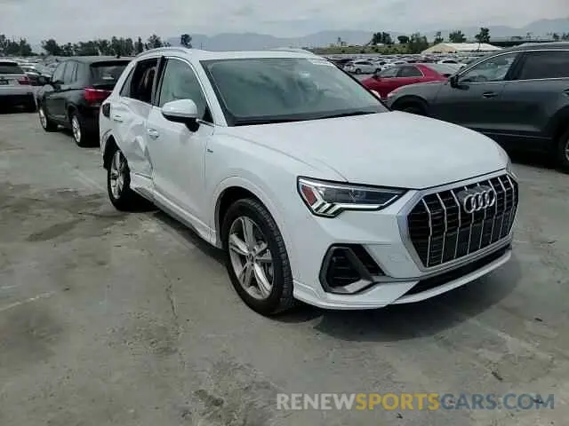 11 Photograph of a damaged car WA1EECF35N1084418 AUDI Q3 2022