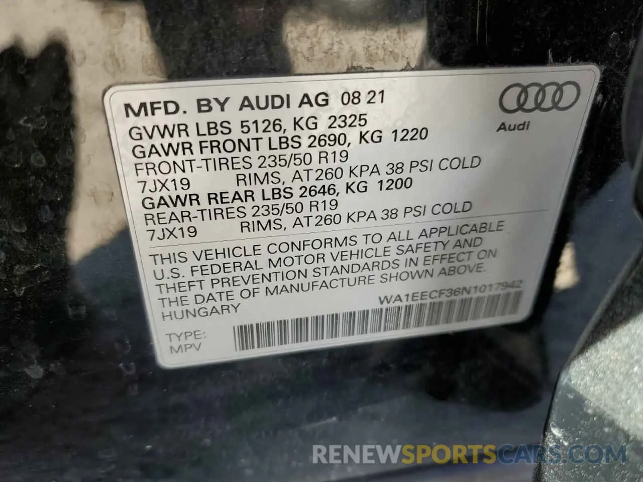 13 Photograph of a damaged car WA1EECF36N1017942 AUDI Q3 2022