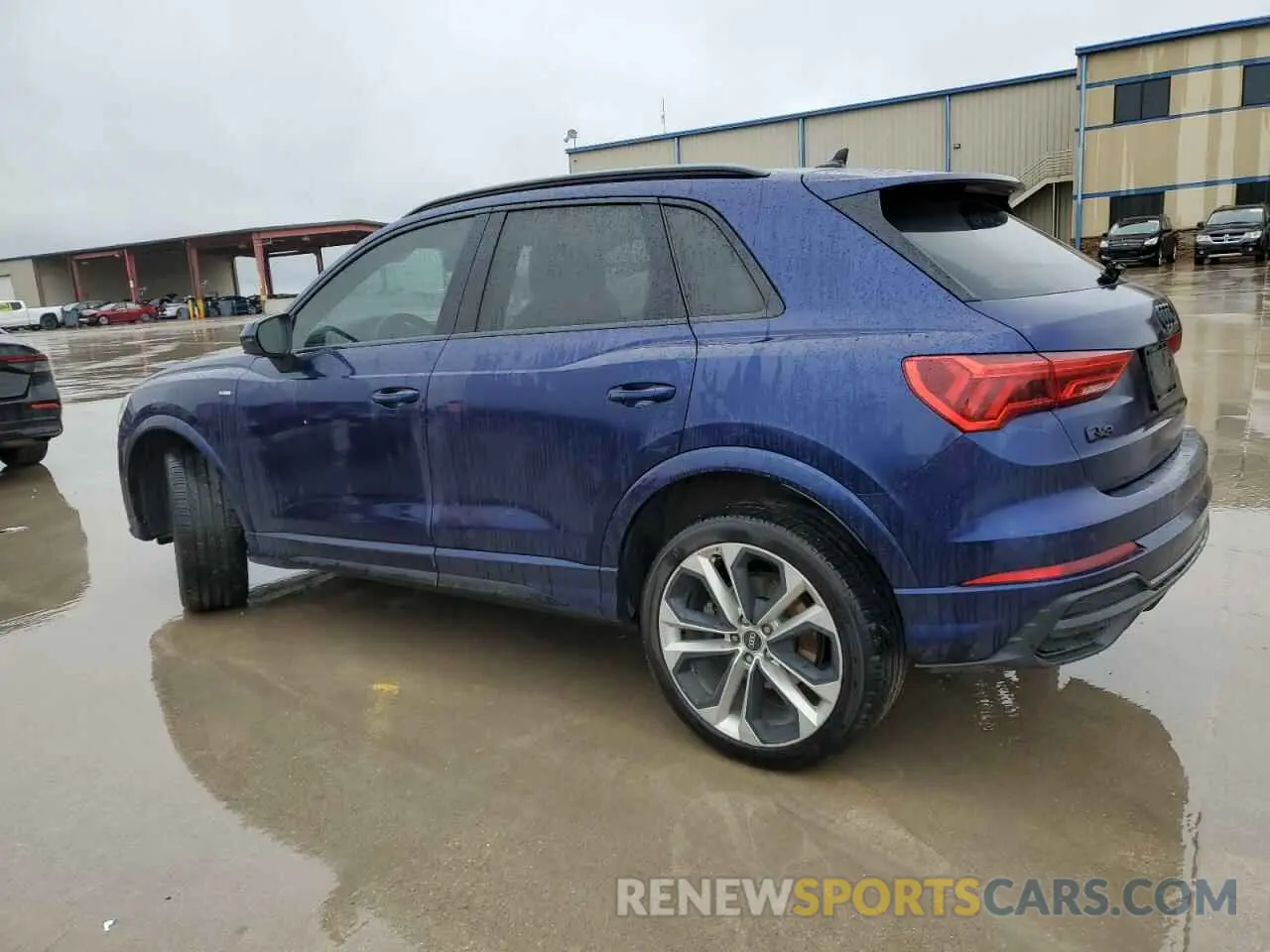 2 Photograph of a damaged car WA1EECF36N1062783 AUDI Q3 2022