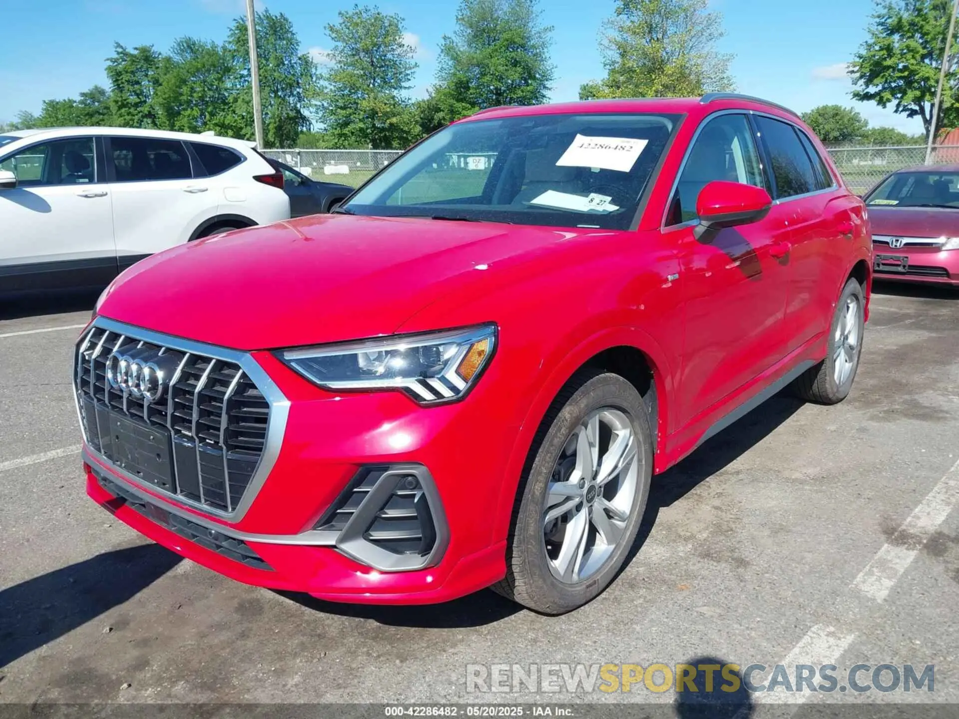 2 Photograph of a damaged car WA1EECF36N1143301 AUDI Q3 2022
