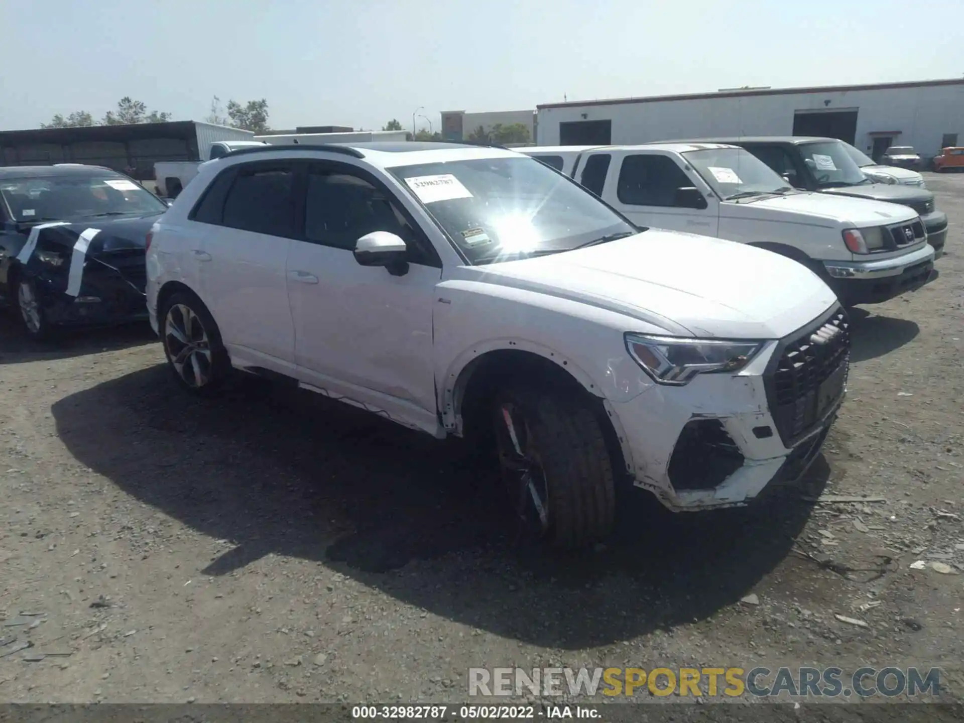 1 Photograph of a damaged car WA1EECF37N1008182 AUDI Q3 2022