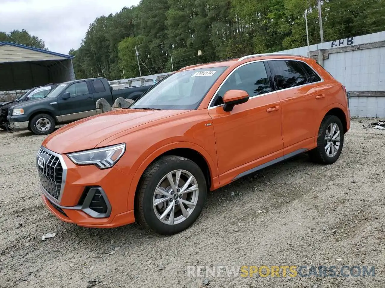 1 Photograph of a damaged car WA1EECF37N1018369 AUDI Q3 2022
