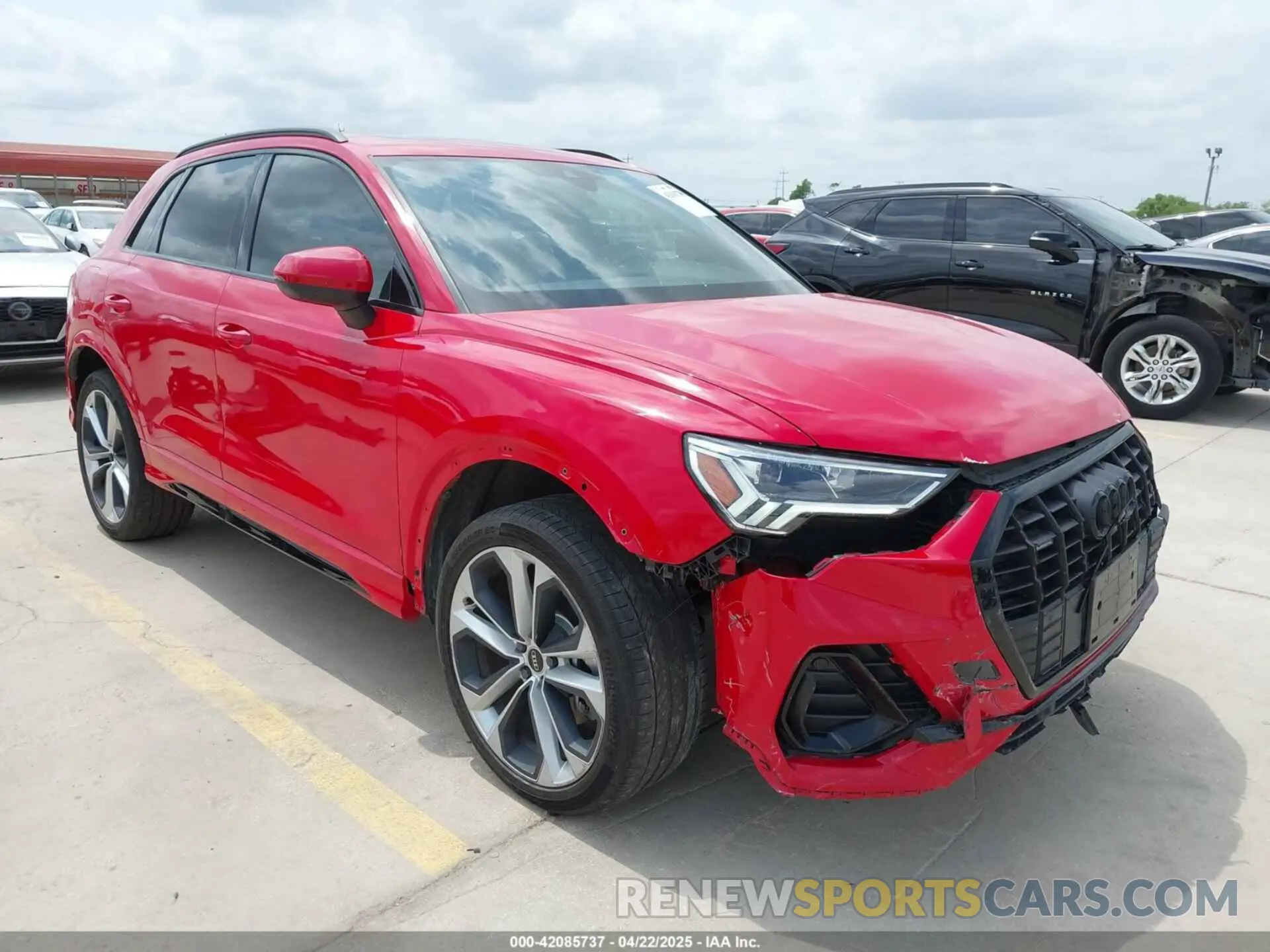 1 Photograph of a damaged car WA1EECF38N1019269 AUDI Q3 2022