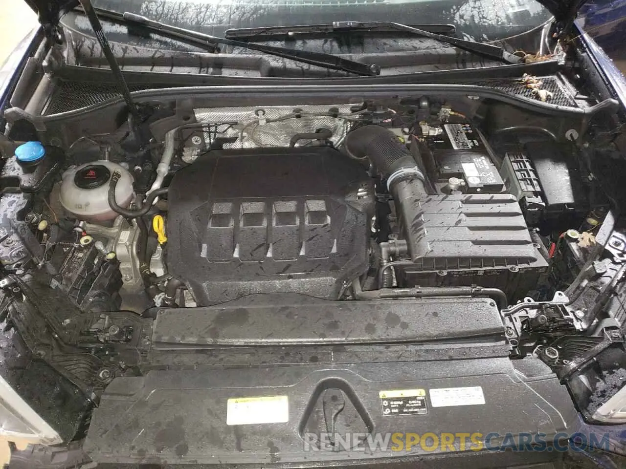 11 Photograph of a damaged car WA1EECF38N1037304 AUDI Q3 2022