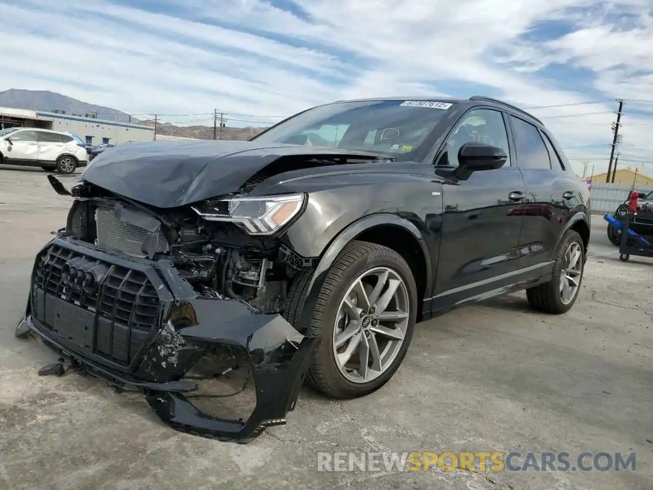 2 Photograph of a damaged car WA1EECF38N1069069 AUDI Q3 2022