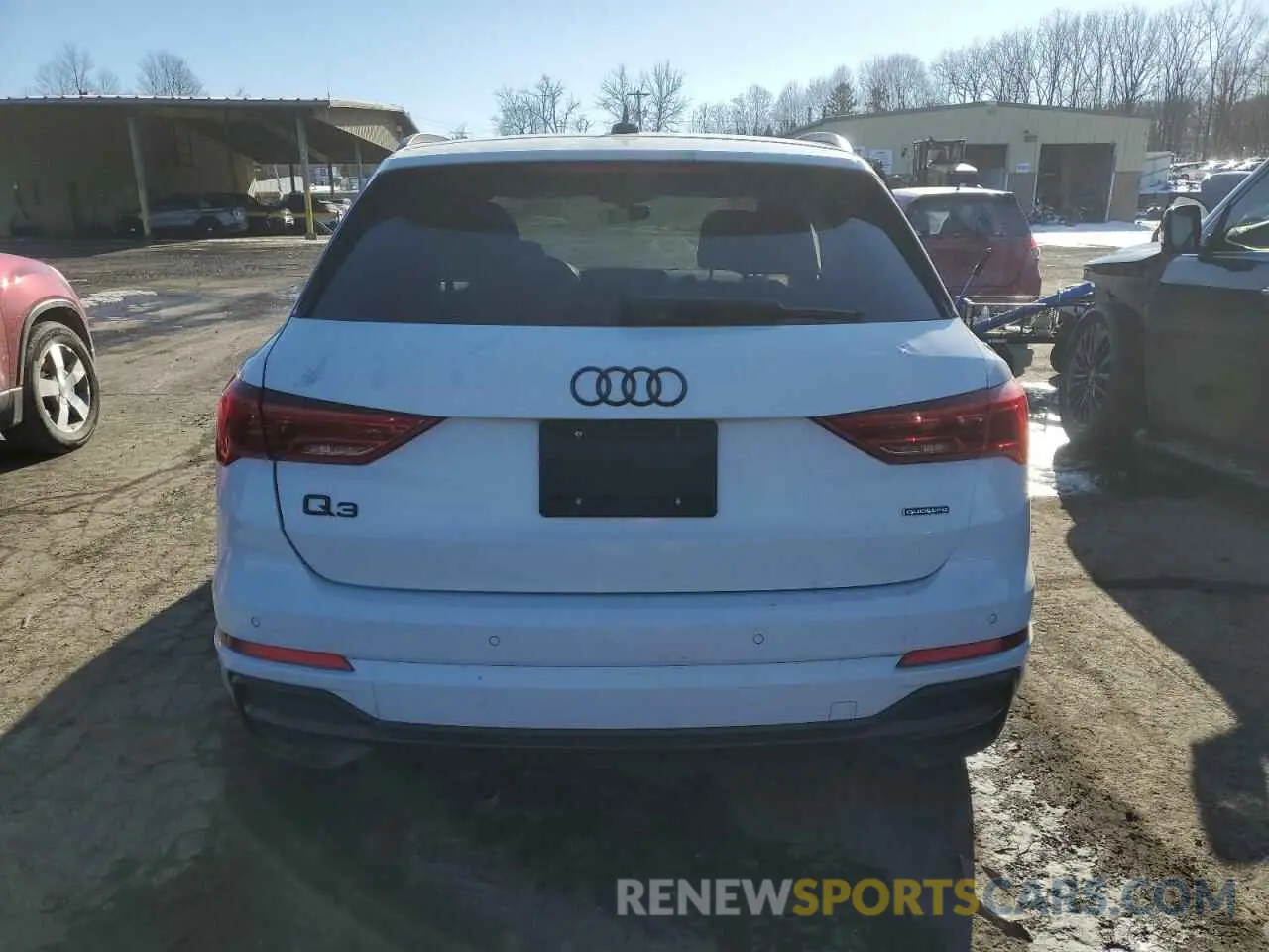 6 Photograph of a damaged car WA1EECF38N1075972 AUDI Q3 2022