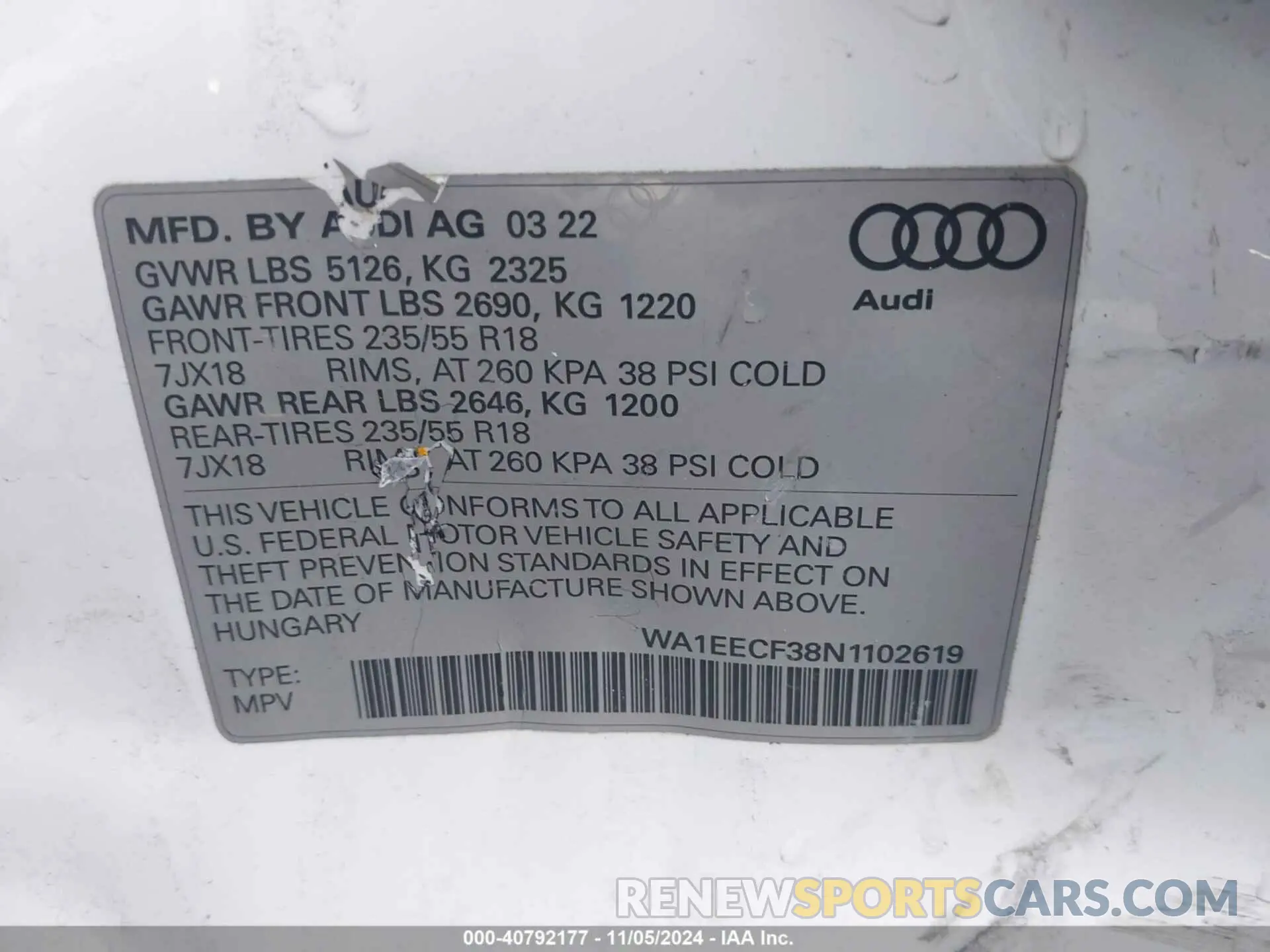 9 Photograph of a damaged car WA1EECF38N1102619 AUDI Q3 2022