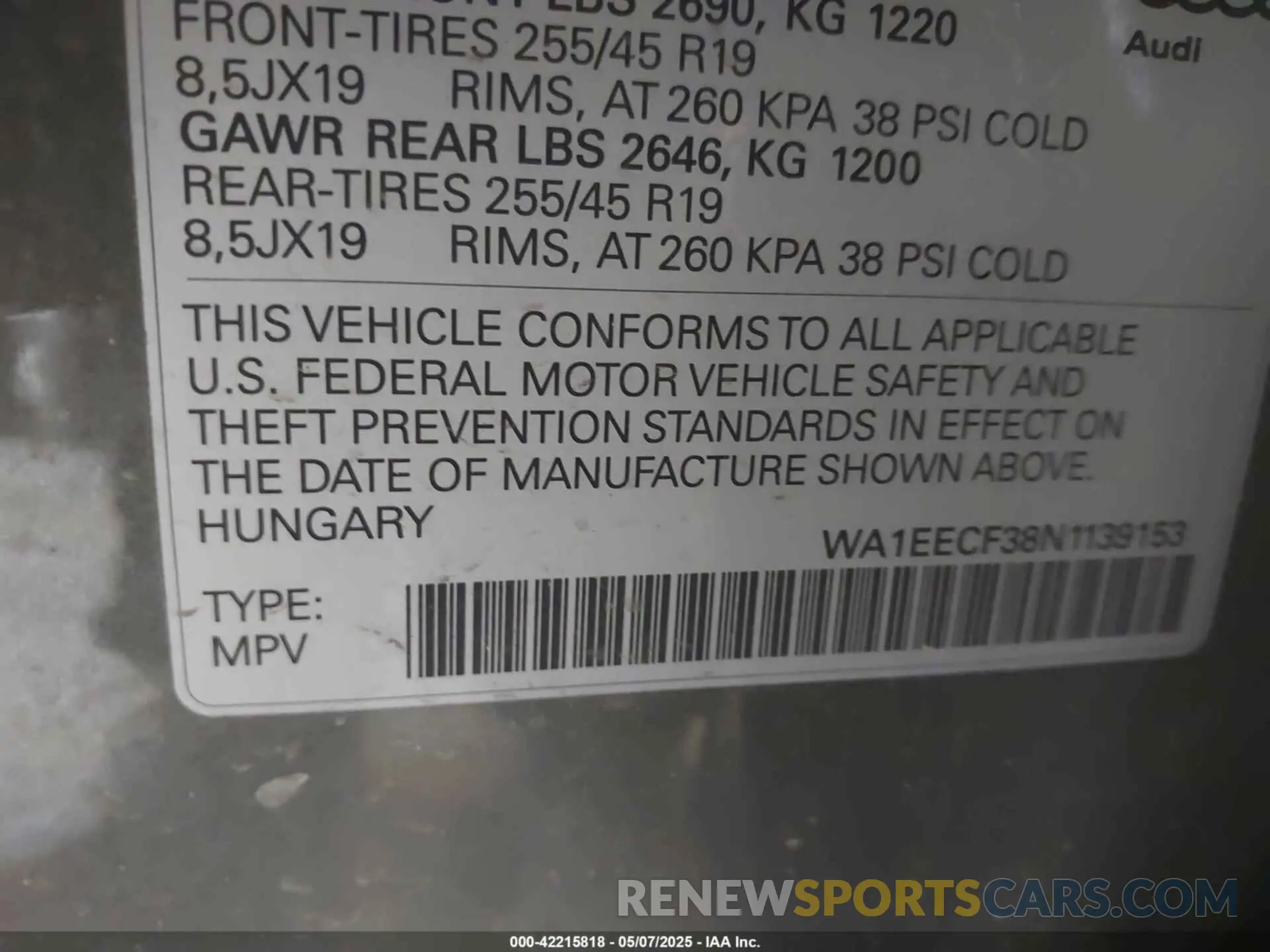 9 Photograph of a damaged car WA1EECF38N1139153 AUDI Q3 2022