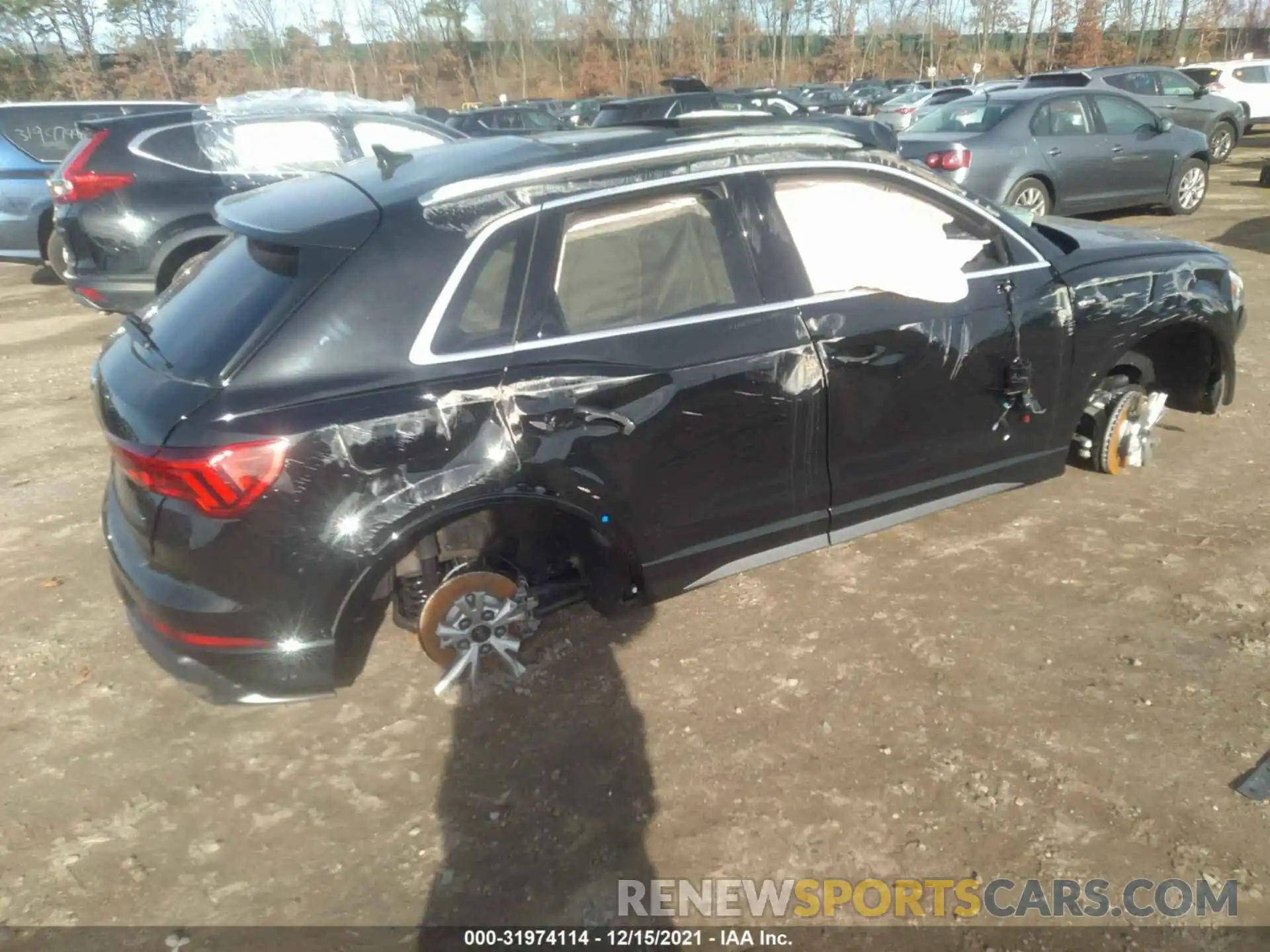 4 Photograph of a damaged car WA1EECF39N1029132 AUDI Q3 2022