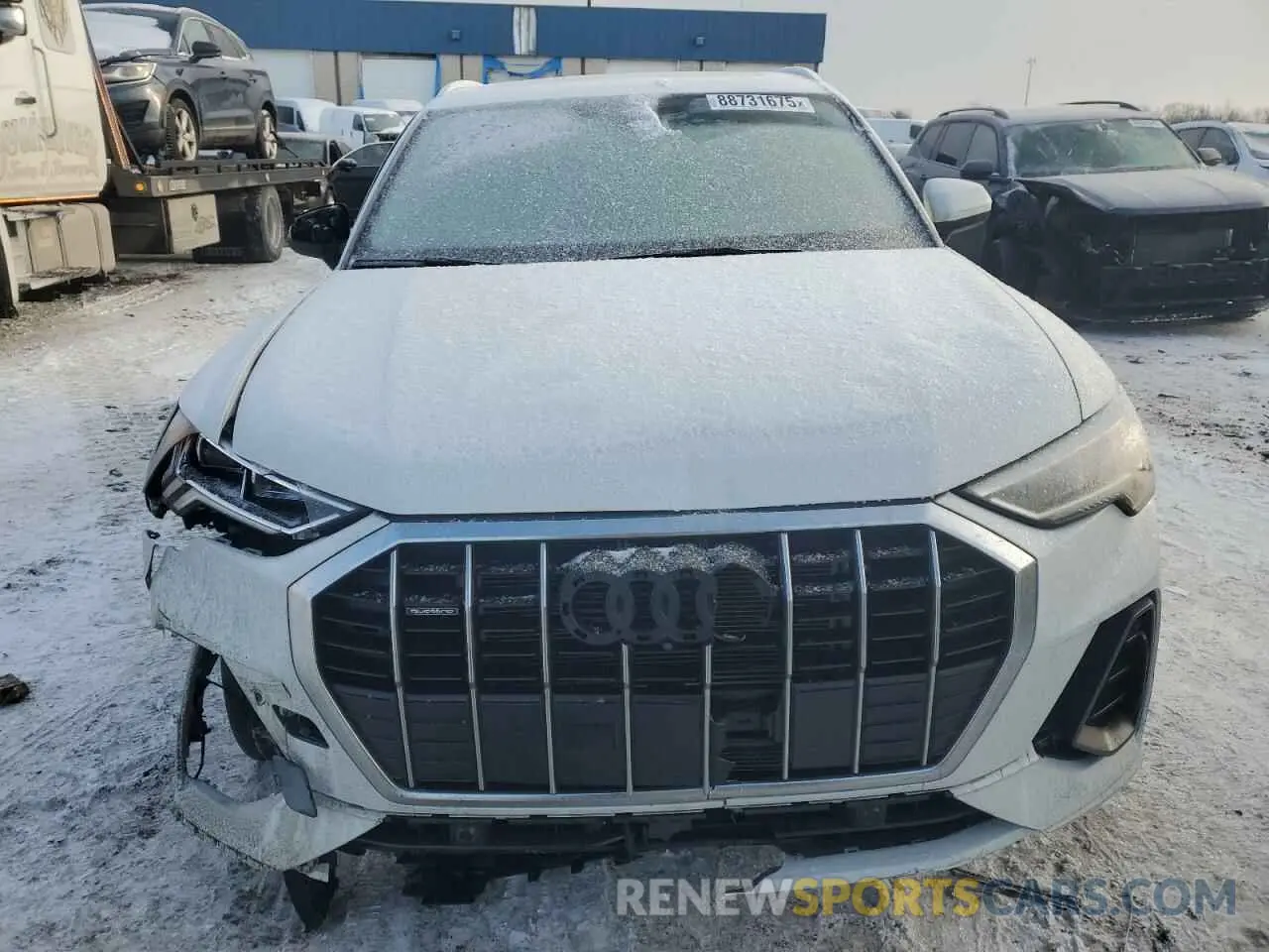 5 Photograph of a damaged car WA1EECF39N1090352 AUDI Q3 2022