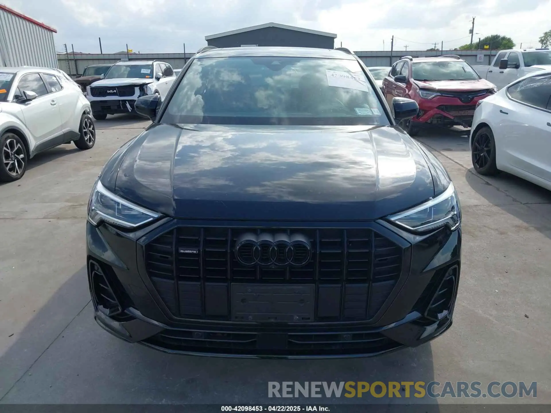 13 Photograph of a damaged car WA1EECF3XN1009942 AUDI Q3 2022