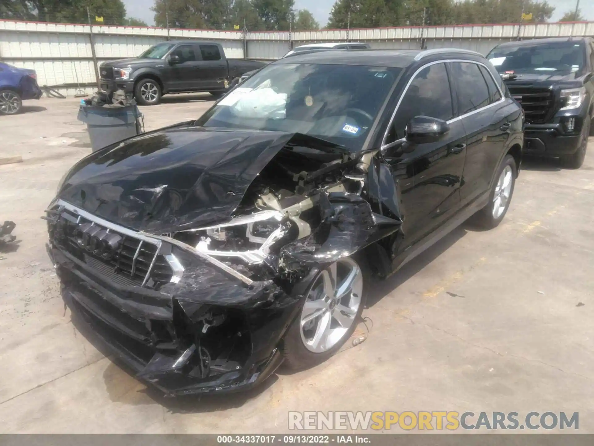 2 Photograph of a damaged car WA1EECF3XN1054878 AUDI Q3 2022