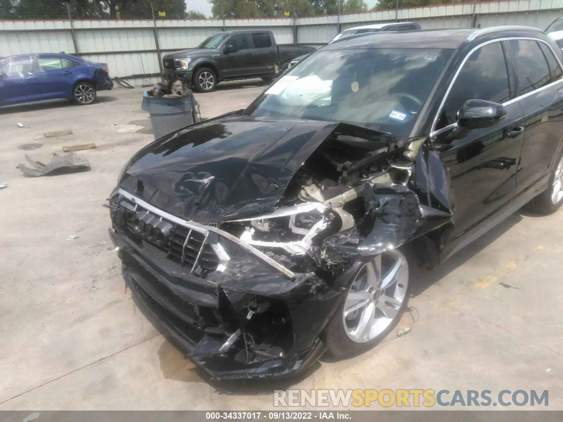 6 Photograph of a damaged car WA1EECF3XN1054878 AUDI Q3 2022