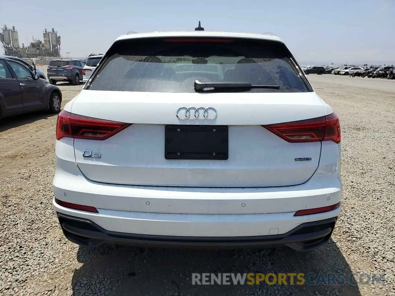 6 Photograph of a damaged car WA1EECF3XN1057845 AUDI Q3 2022