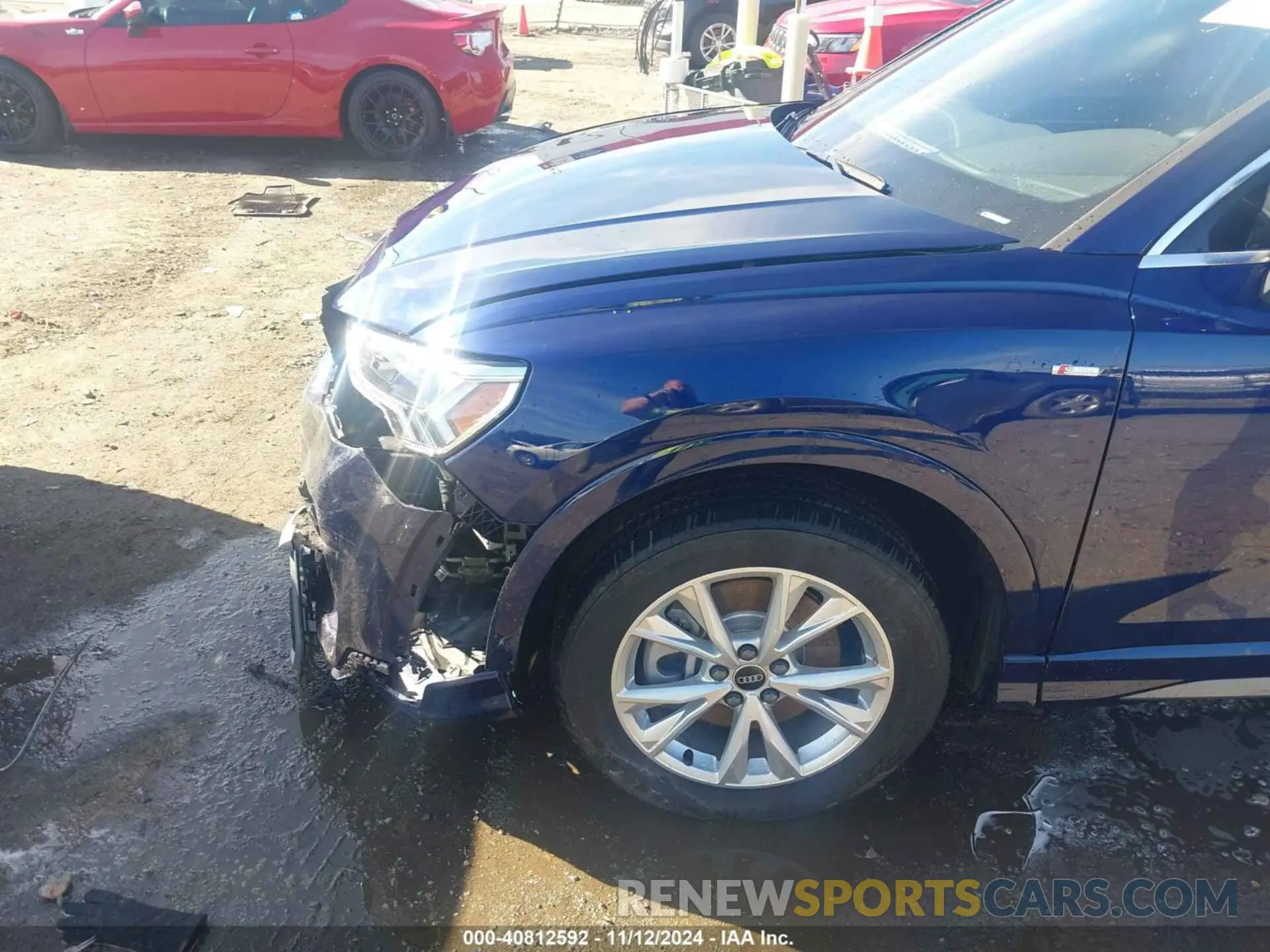 17 Photograph of a damaged car WA1EECF3XN1092966 AUDI Q3 2022