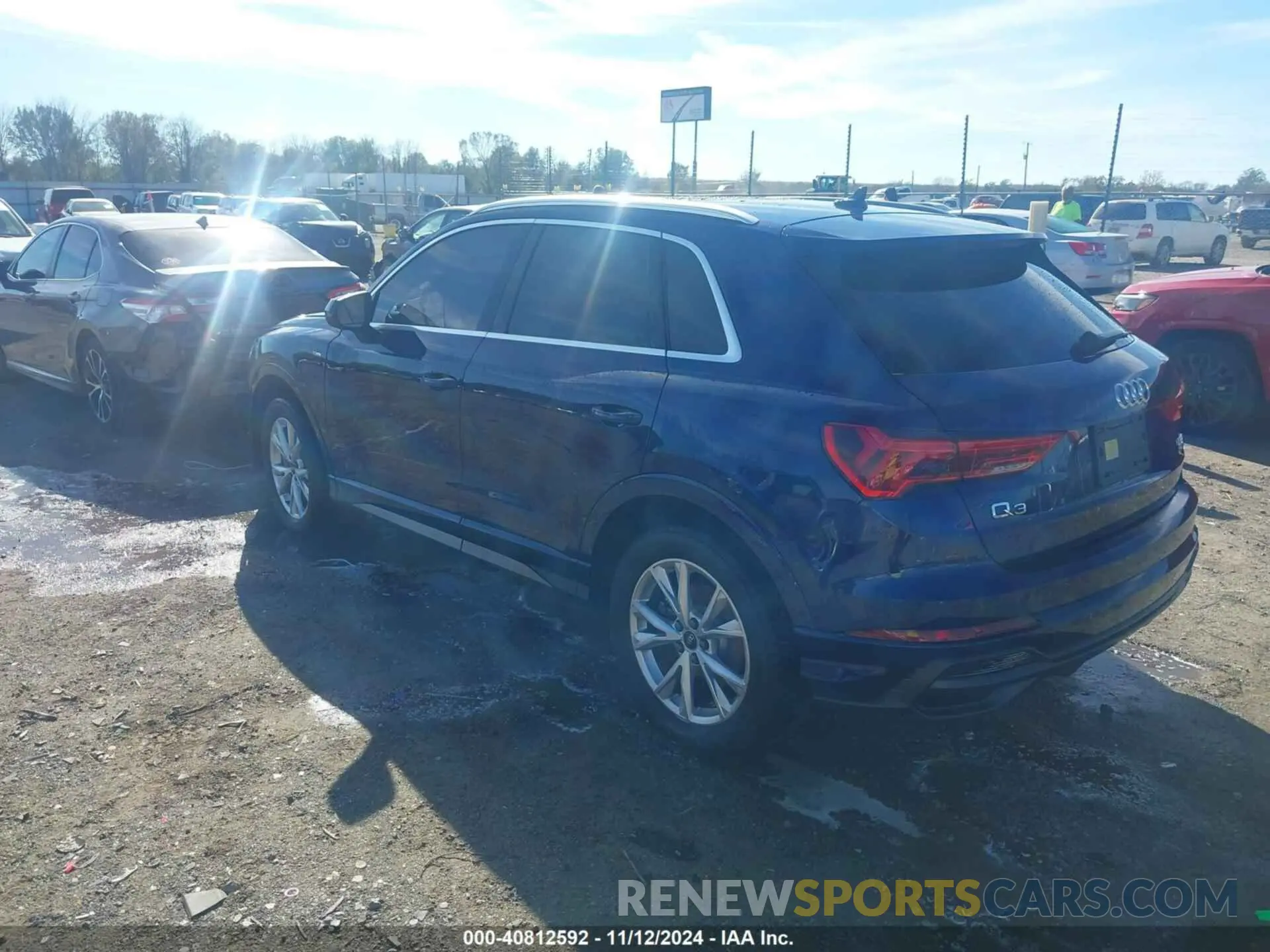 3 Photograph of a damaged car WA1EECF3XN1092966 AUDI Q3 2022