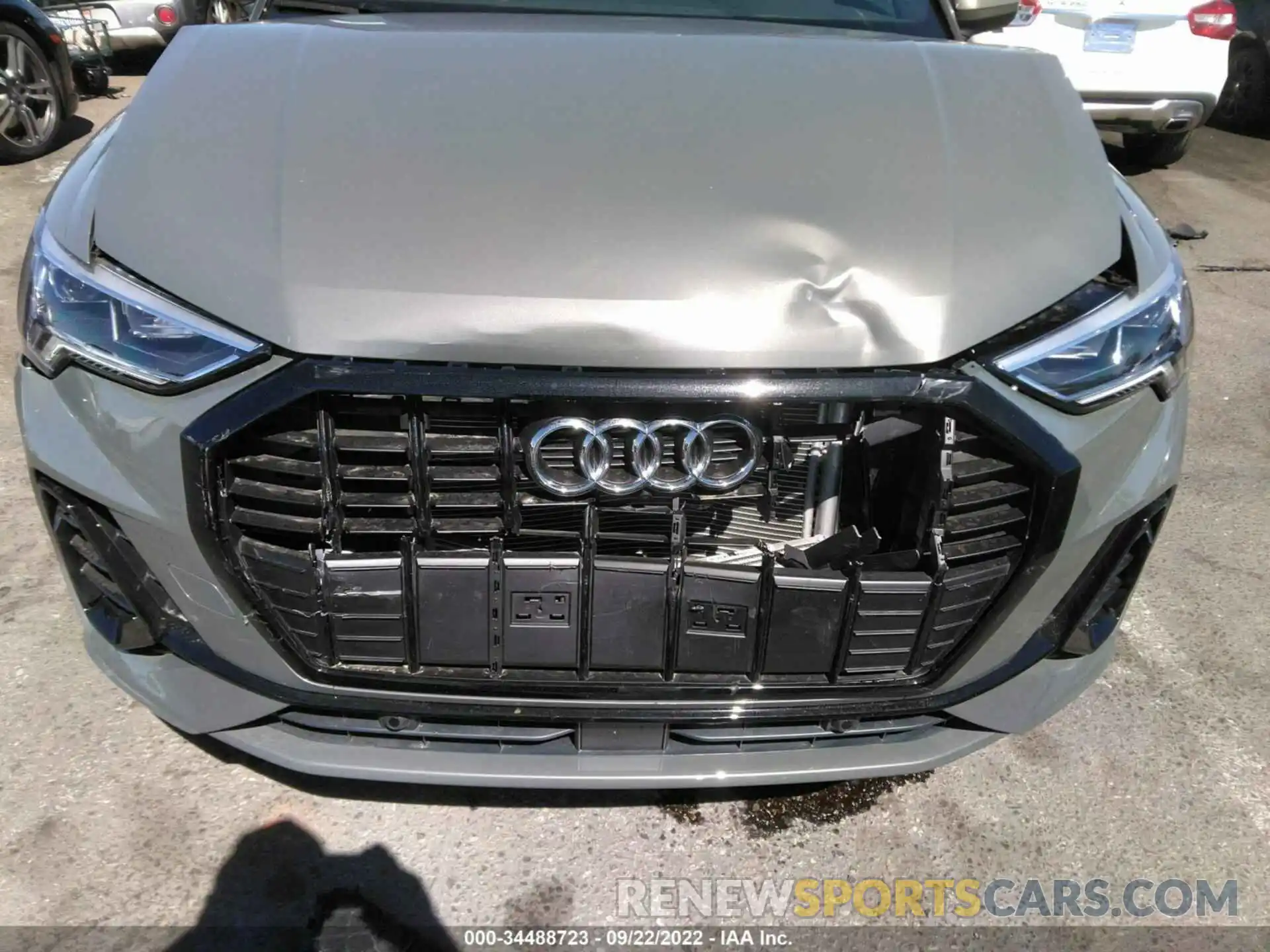 12 Photograph of a damaged car WA1EEDF33N1136859 AUDI Q3 2022