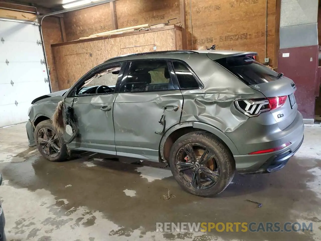 2 Photograph of a damaged car WA1EEDF37N1003974 AUDI Q3 2022