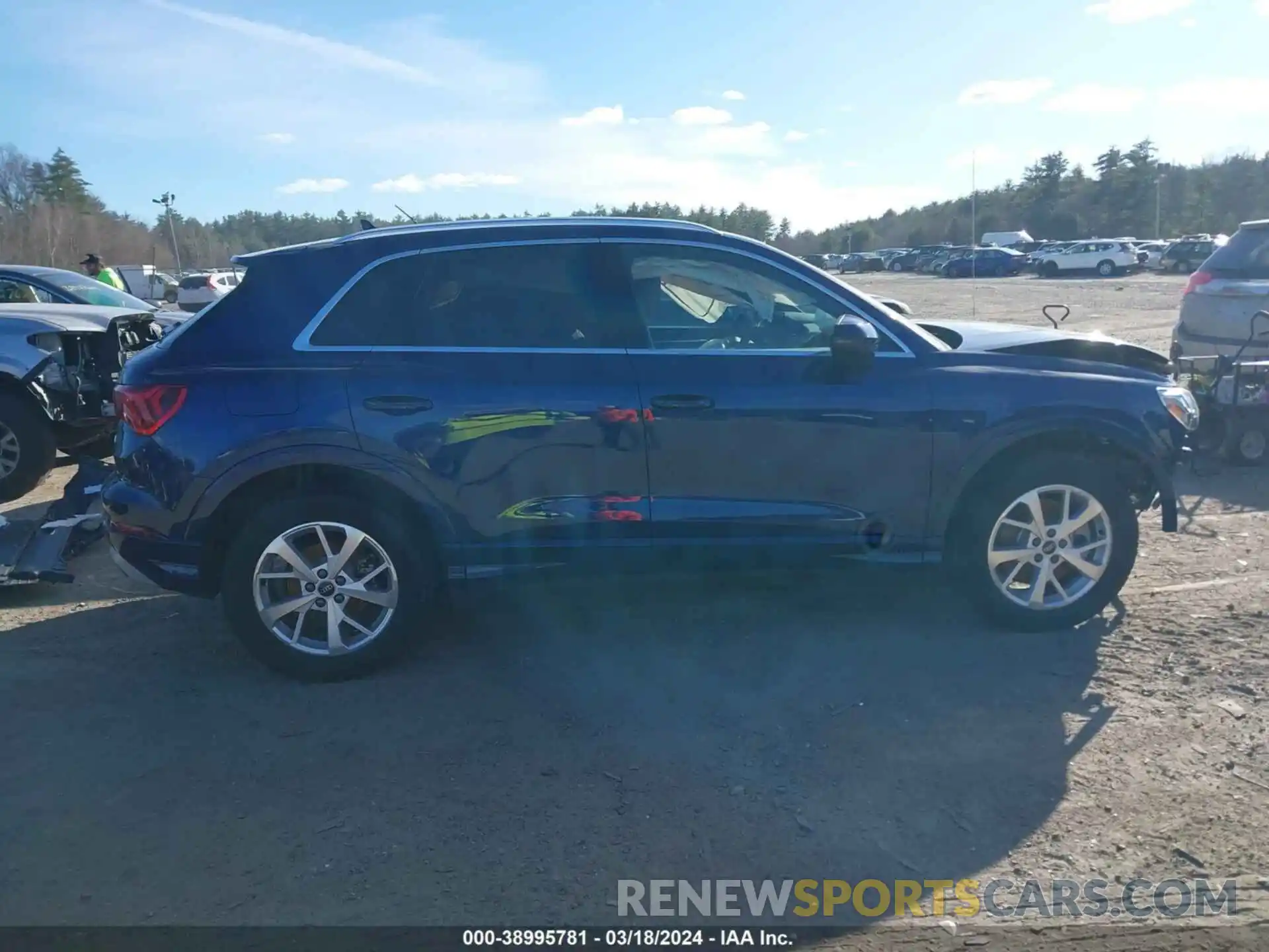 14 Photograph of a damaged car WA1BUCF39P1128543 AUDI Q3 2023