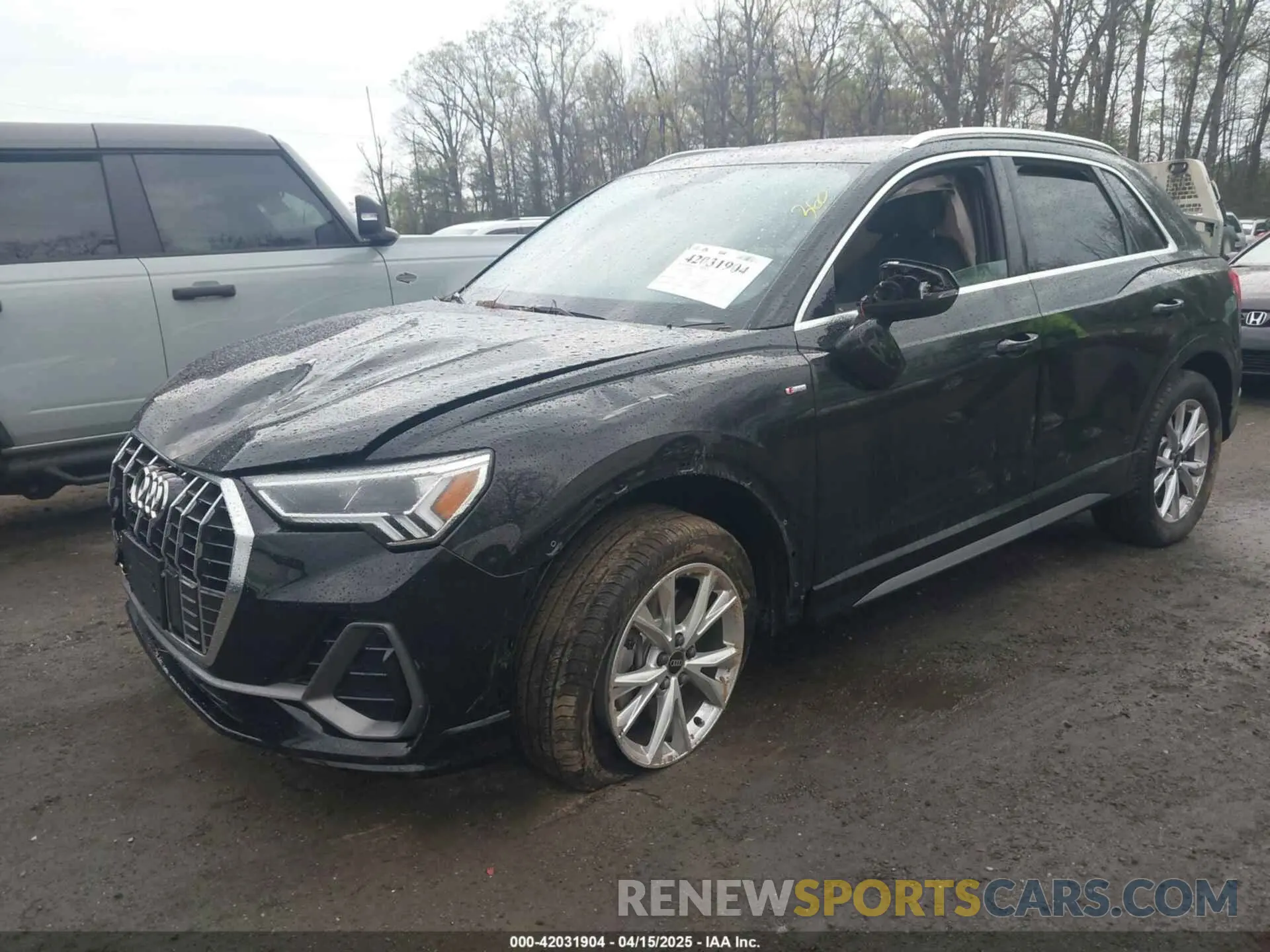 2 Photograph of a damaged car WA1DECF30P1032998 AUDI Q3 2023