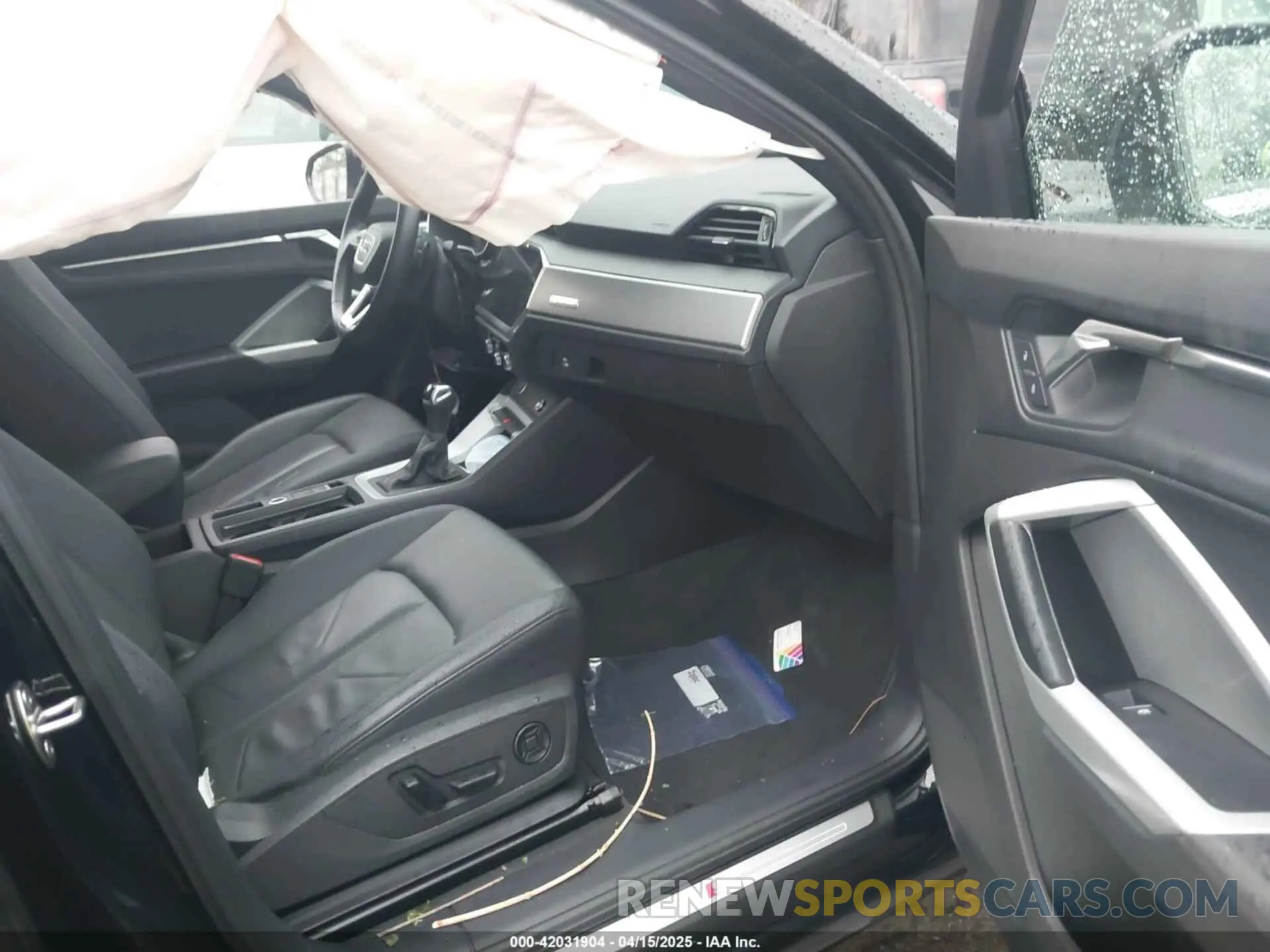 5 Photograph of a damaged car WA1DECF30P1032998 AUDI Q3 2023