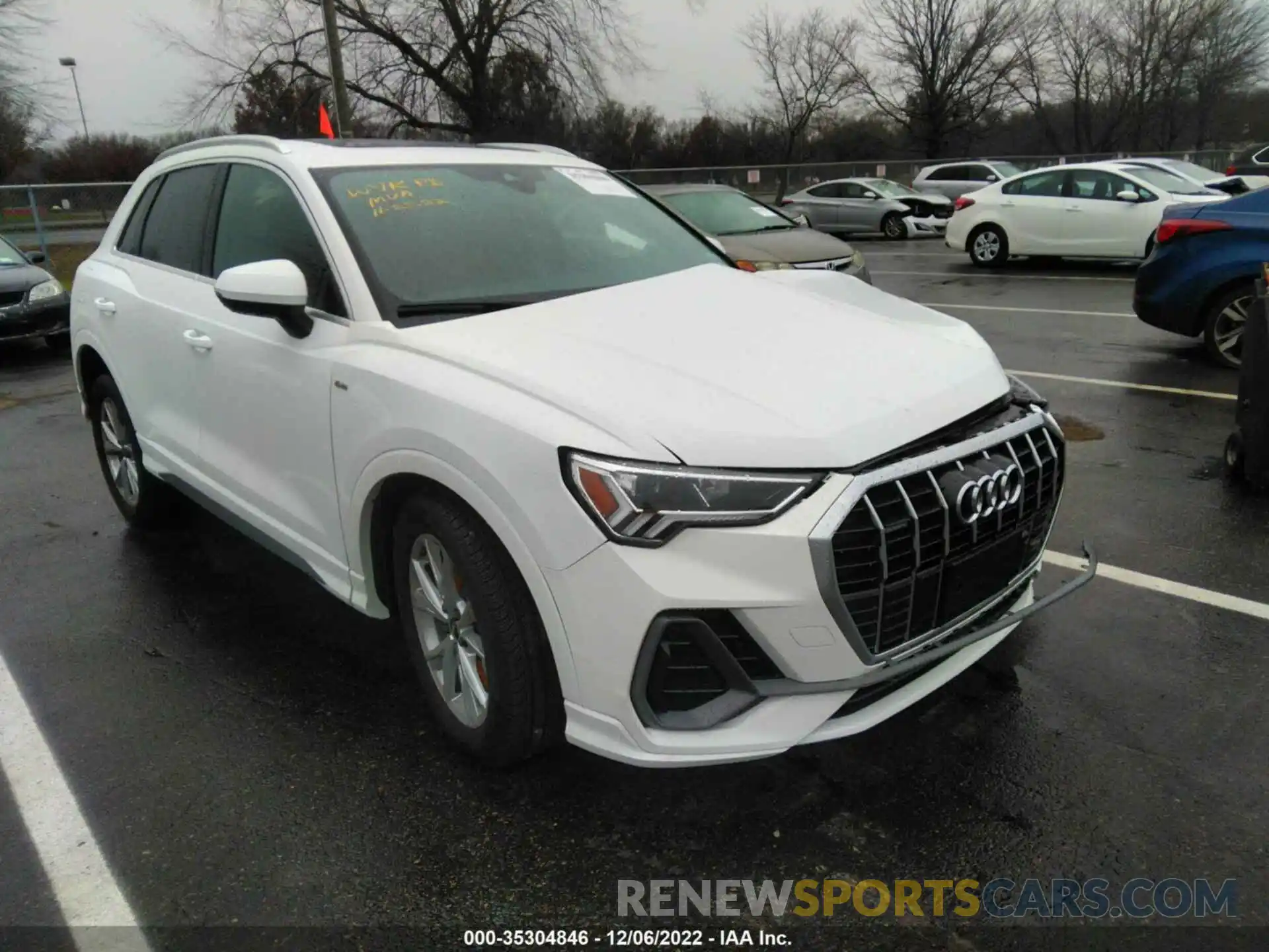 1 Photograph of a damaged car WA1DECF32P1031710 AUDI Q3 2023