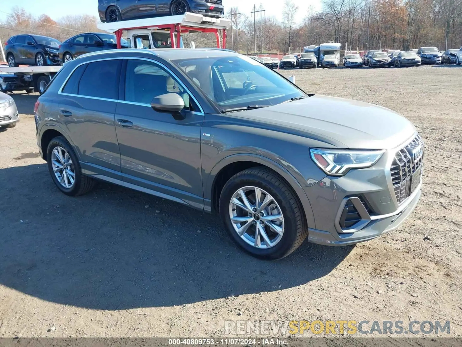 1 Photograph of a damaged car WA1DECF32P1114487 AUDI Q3 2023