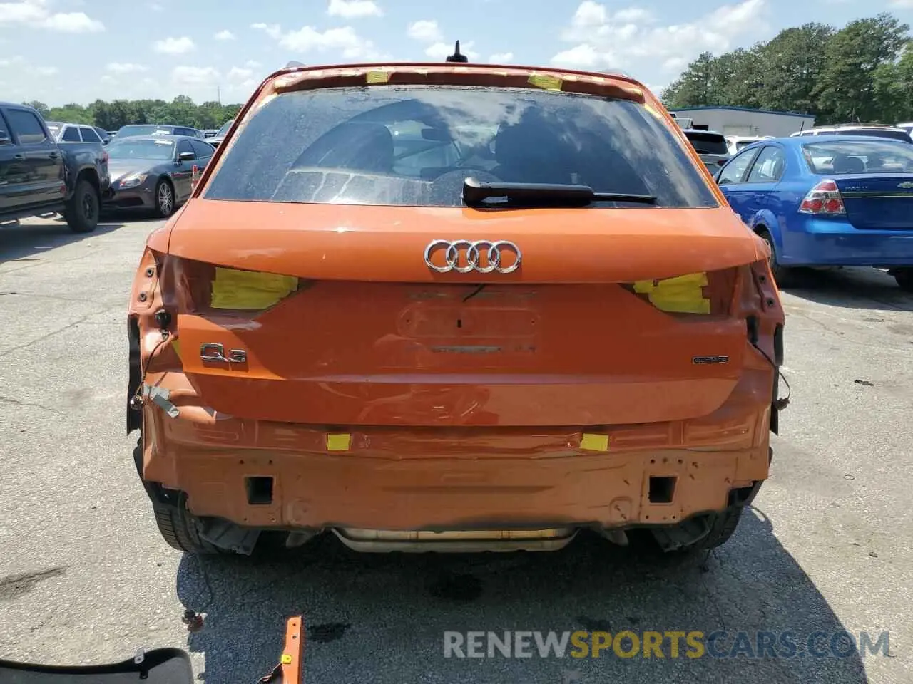 6 Photograph of a damaged car WA1DECF33P1077028 AUDI Q3 2023