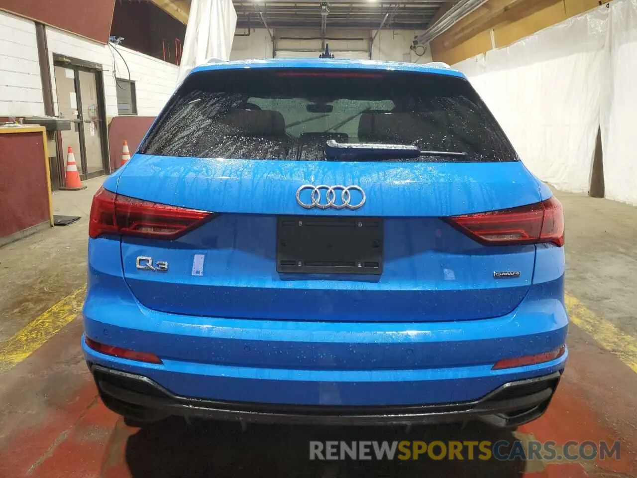 6 Photograph of a damaged car WA1DECF33P1105913 AUDI Q3 2023