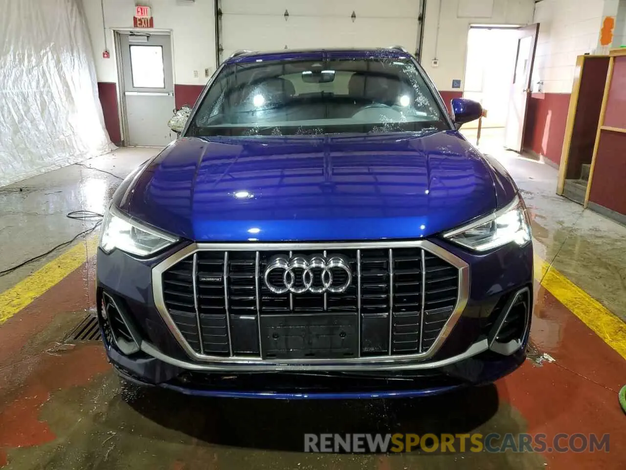 5 Photograph of a damaged car WA1DECF33P1129046 AUDI Q3 2023