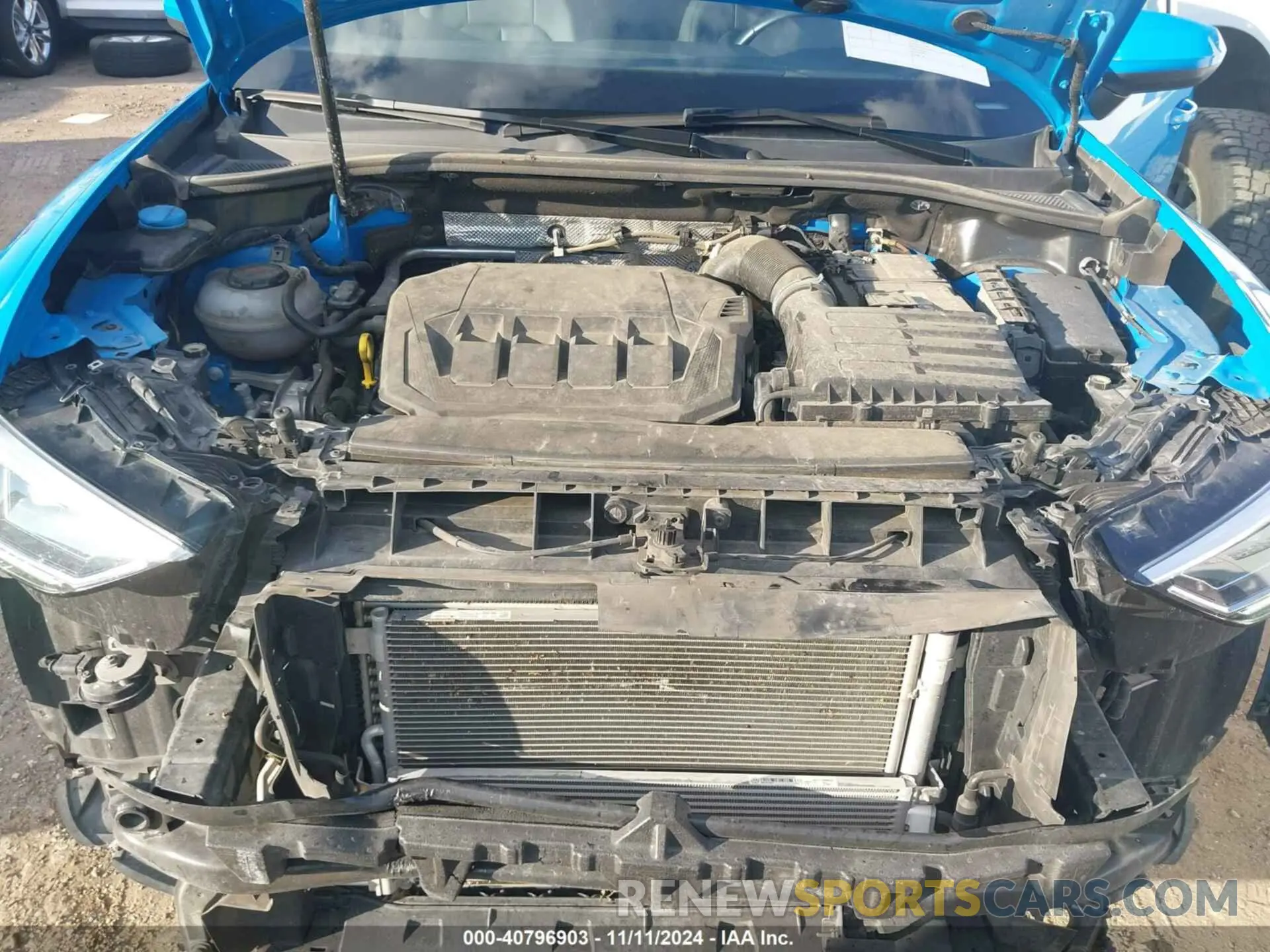 10 Photograph of a damaged car WA1DECF34P1049142 AUDI Q3 2023