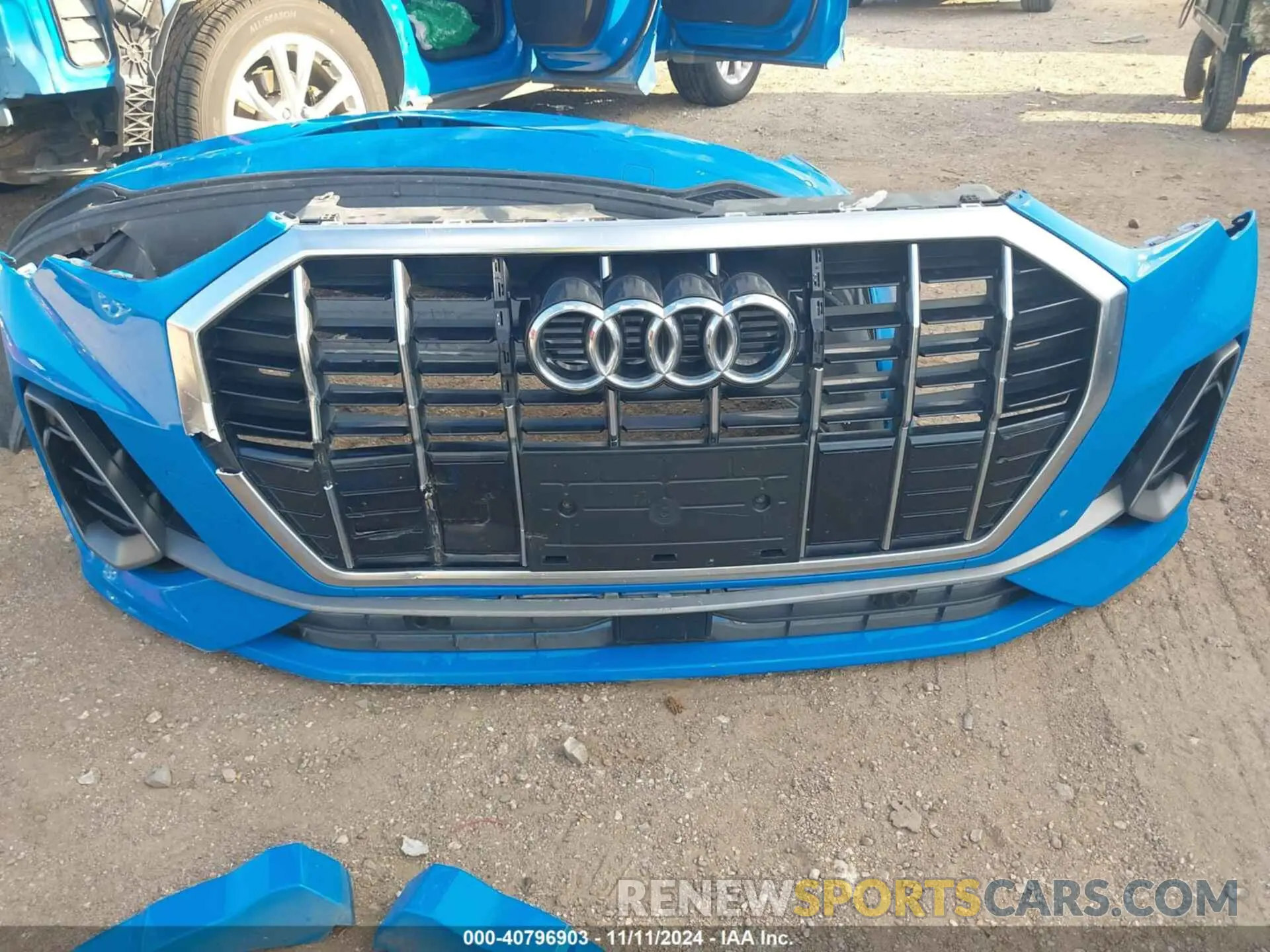 12 Photograph of a damaged car WA1DECF34P1049142 AUDI Q3 2023