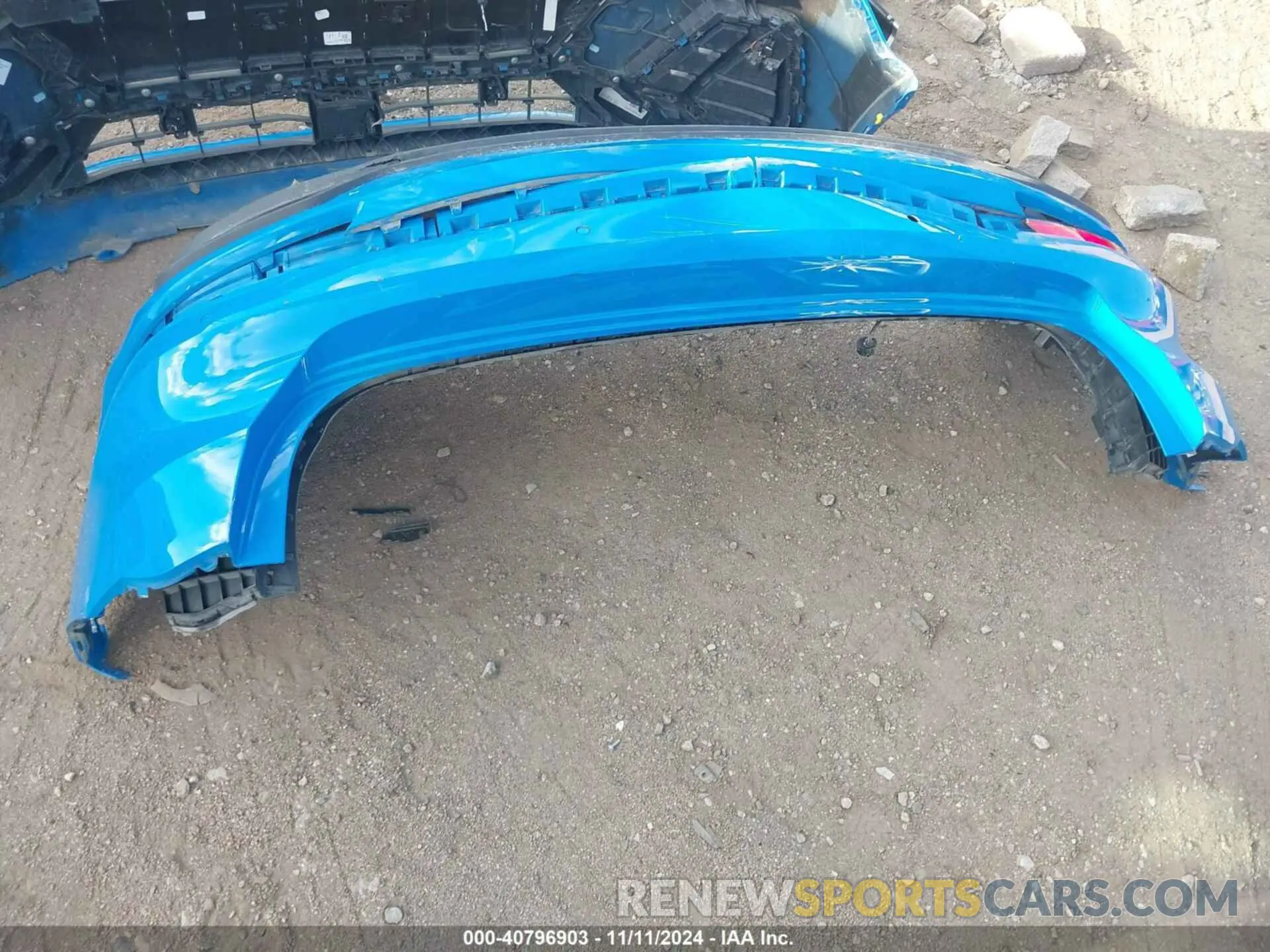 19 Photograph of a damaged car WA1DECF34P1049142 AUDI Q3 2023
