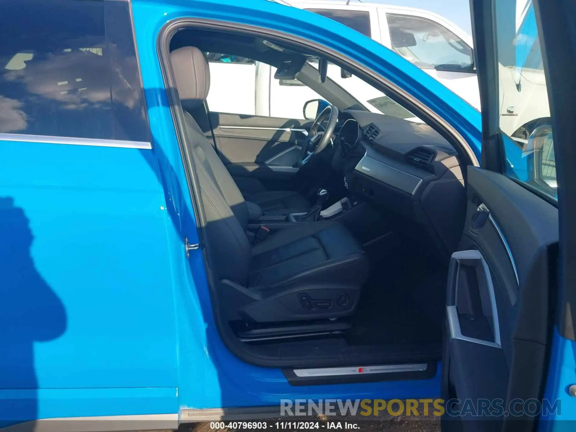 5 Photograph of a damaged car WA1DECF34P1049142 AUDI Q3 2023