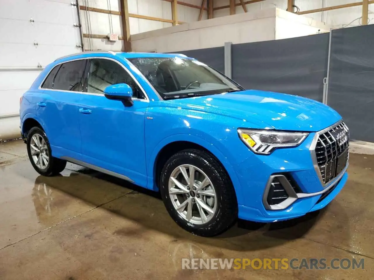 4 Photograph of a damaged car WA1DECF35P1120462 AUDI Q3 2023