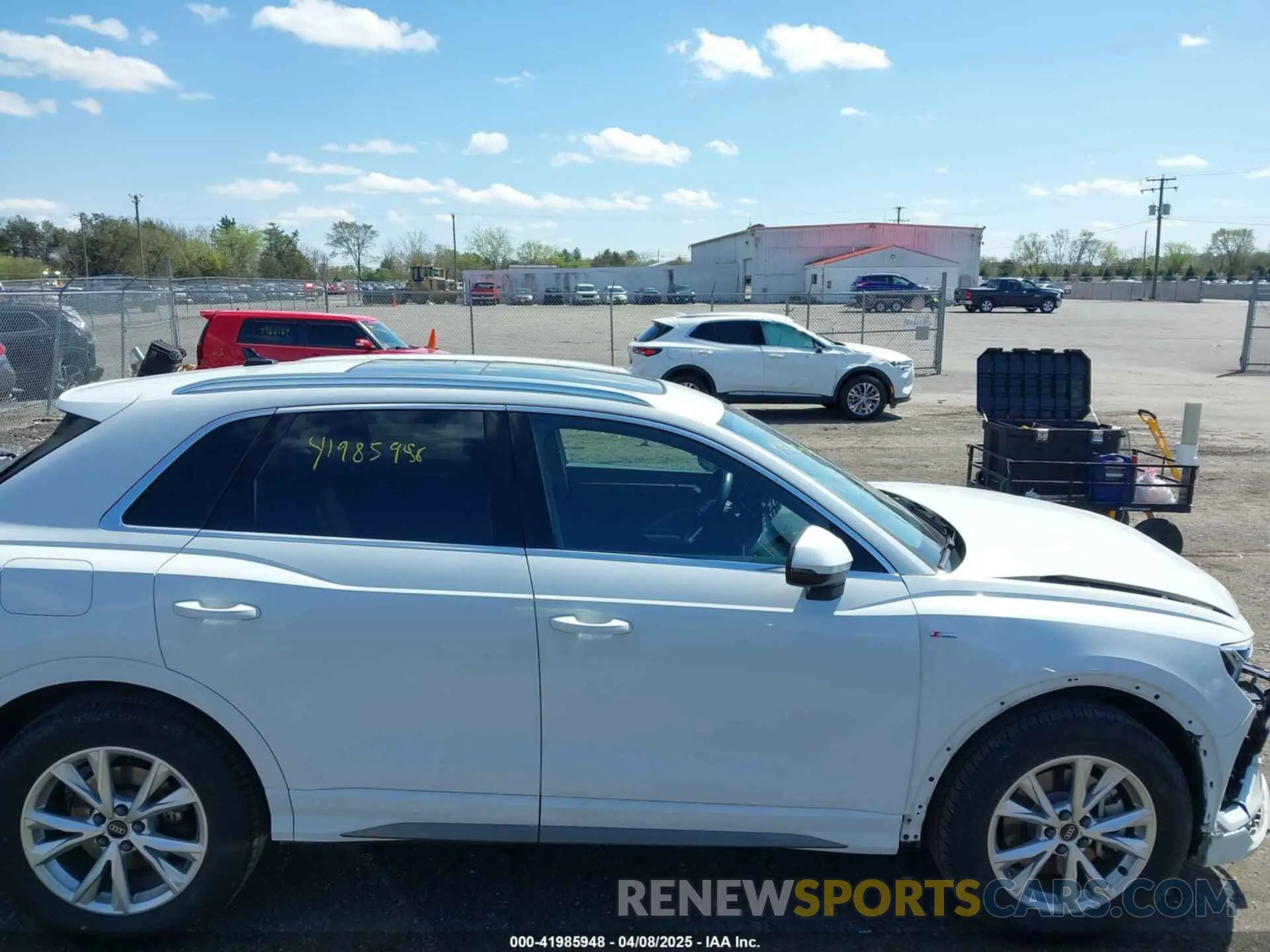 13 Photograph of a damaged car WA1DECF35P1132966 AUDI Q3 2023