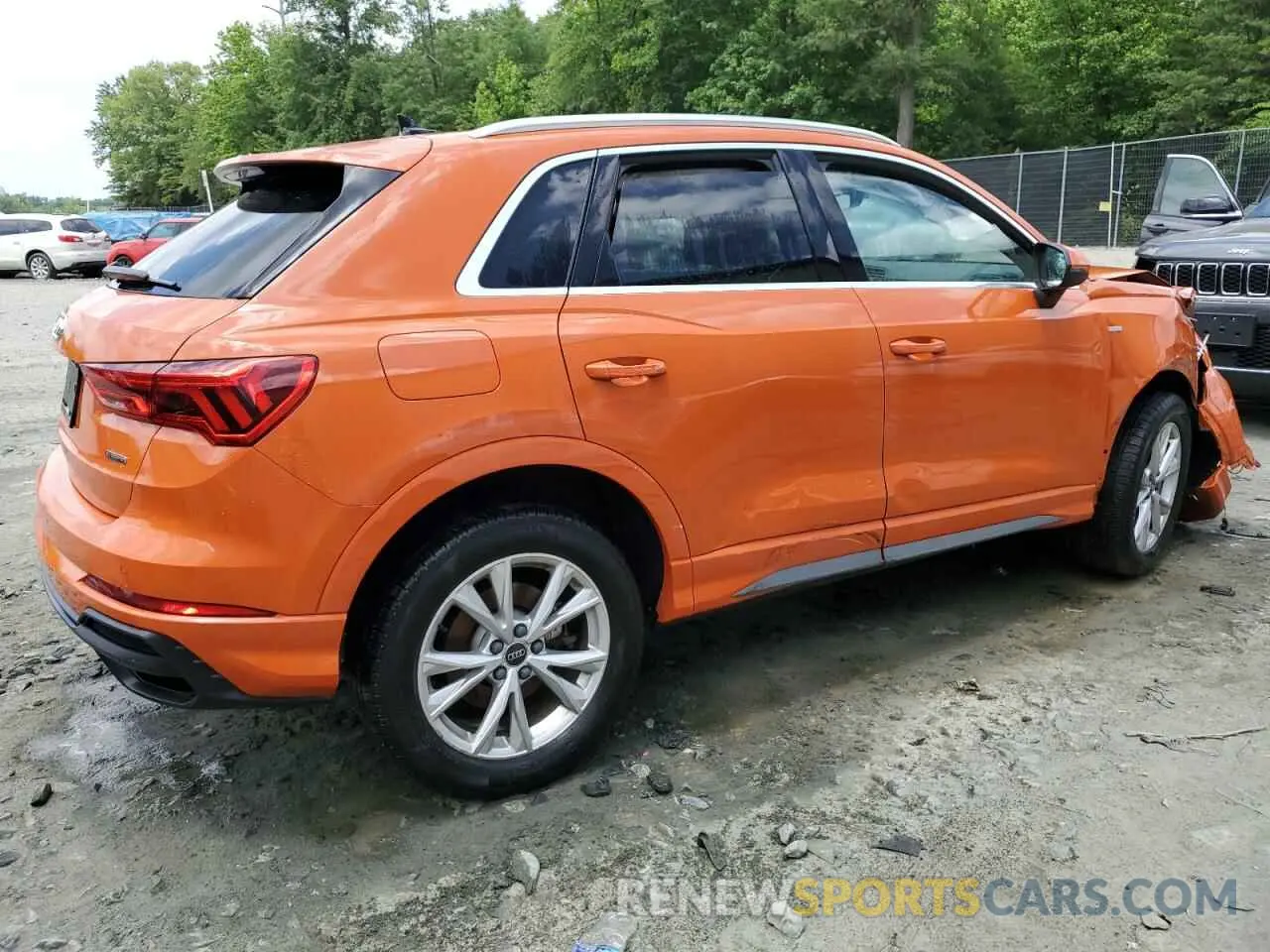 3 Photograph of a damaged car WA1DECF37P1148165 AUDI Q3 2023